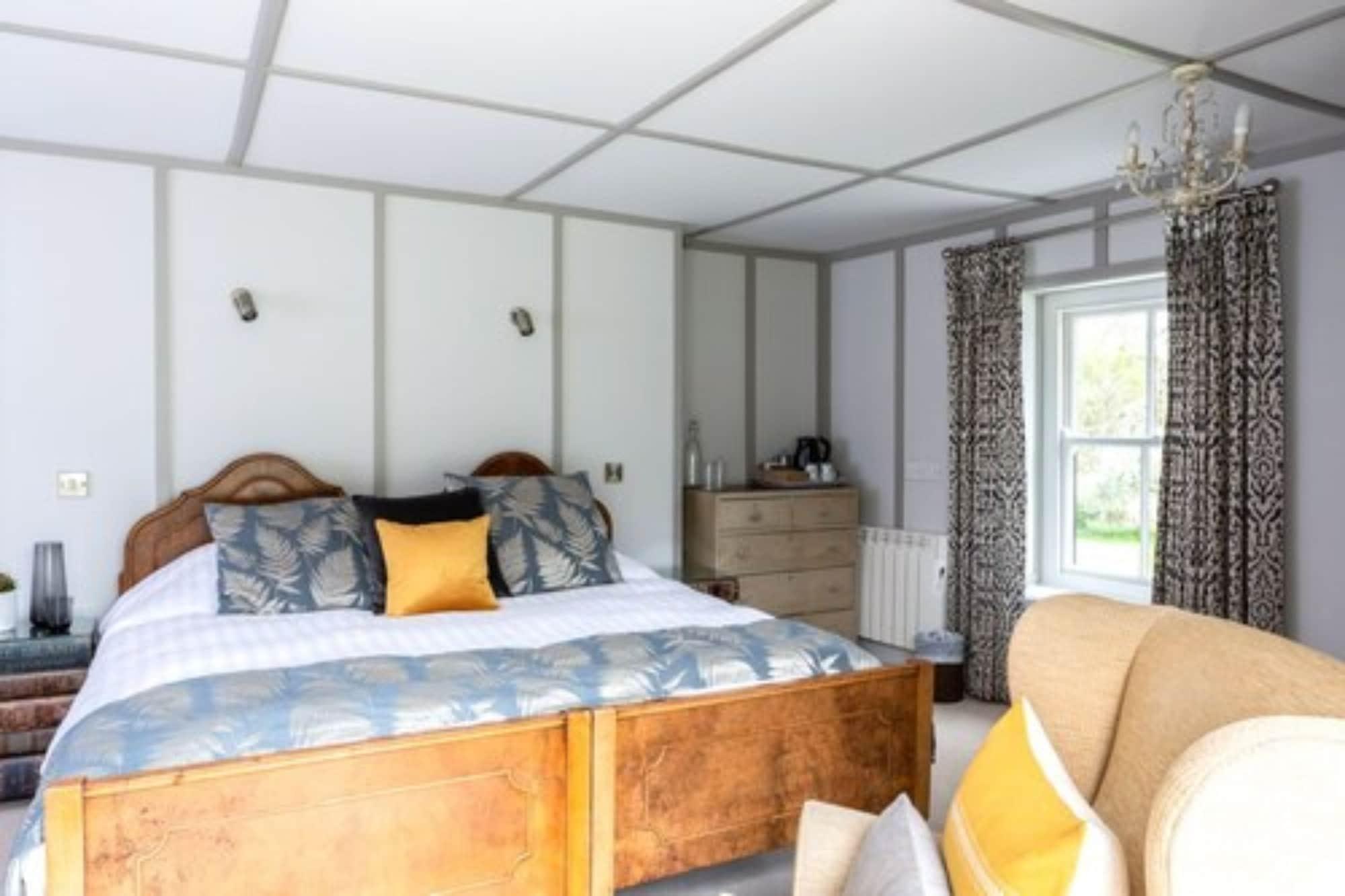 Mill End Hotel by null