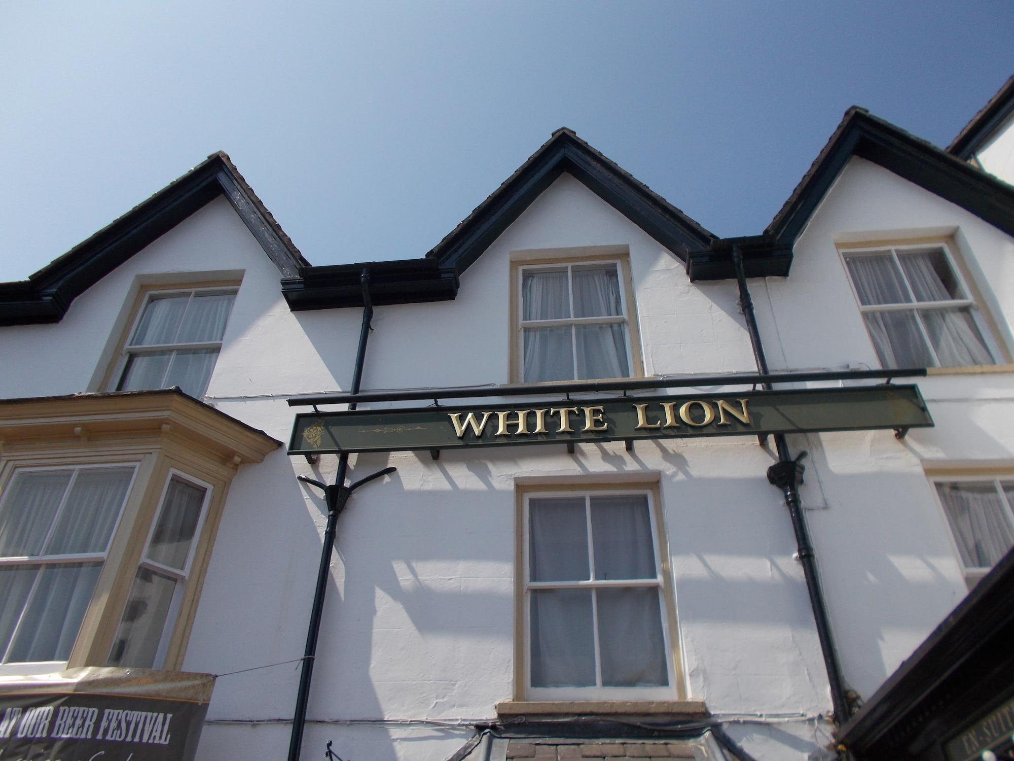 The White Lion Hotel image