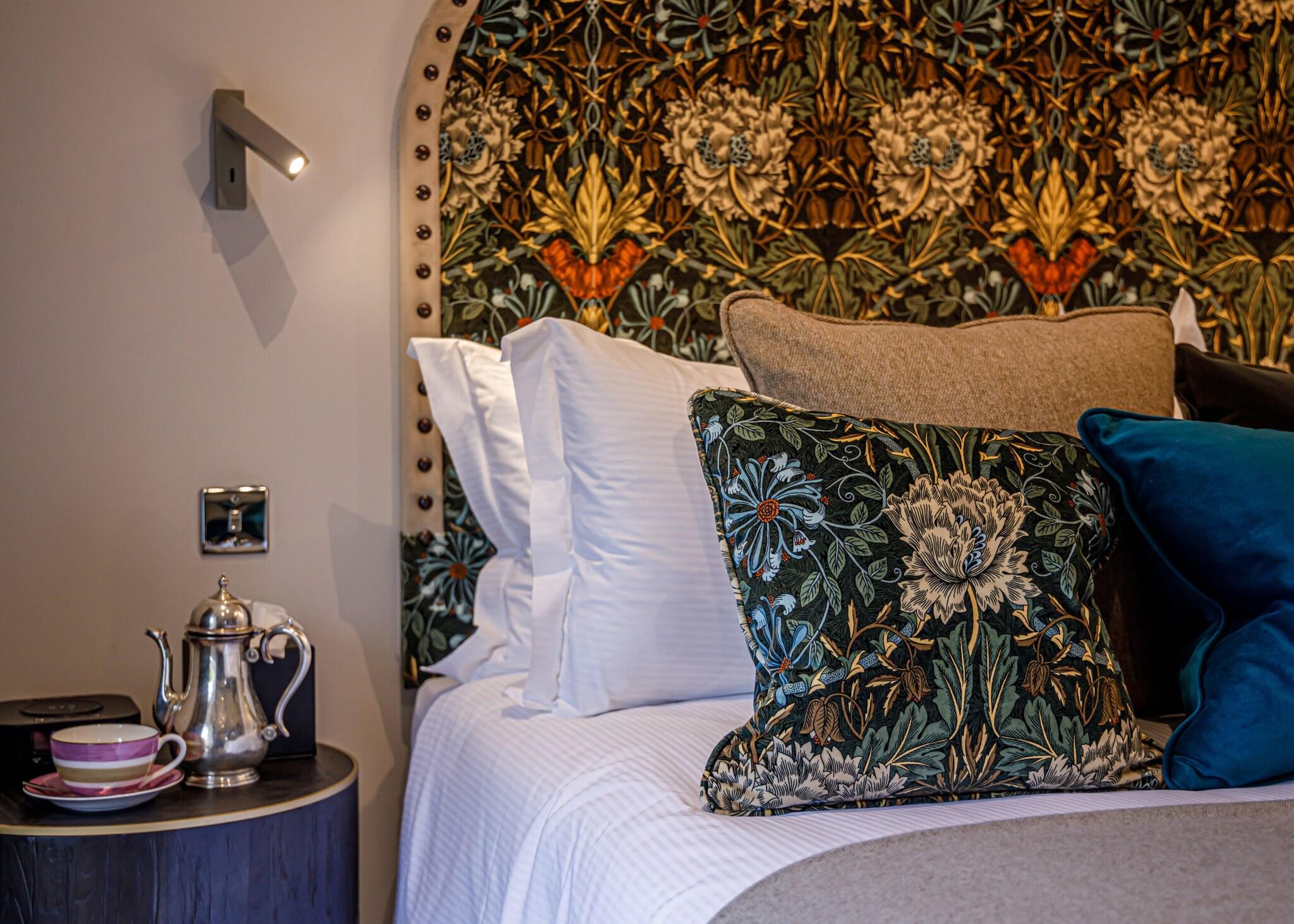 Great Fosters, an SLH Hotel by null