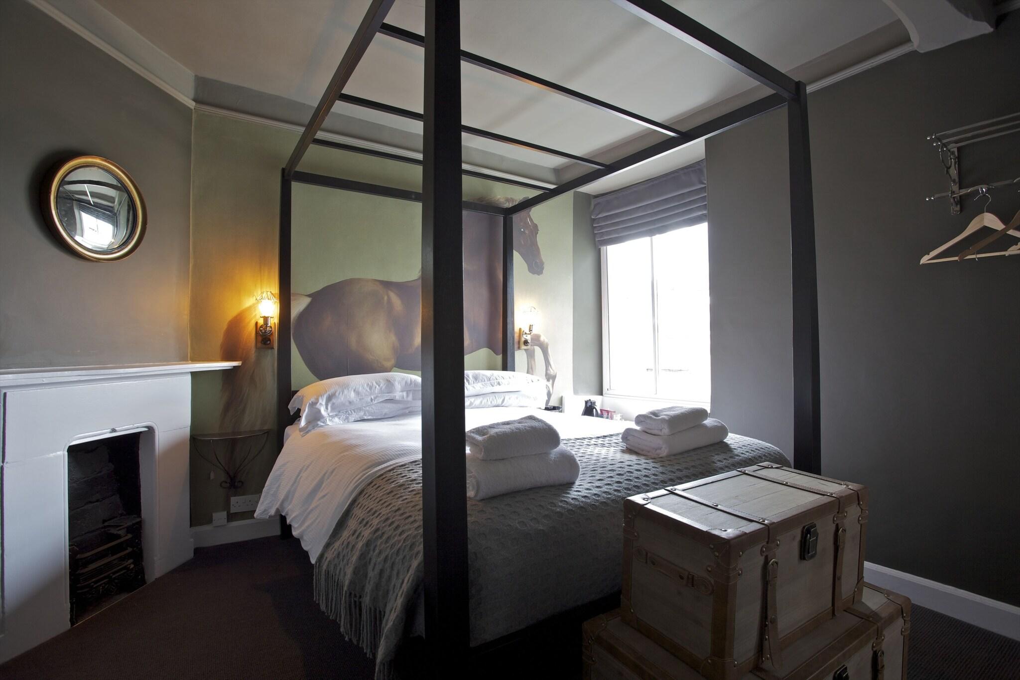 The Kings Arms by null