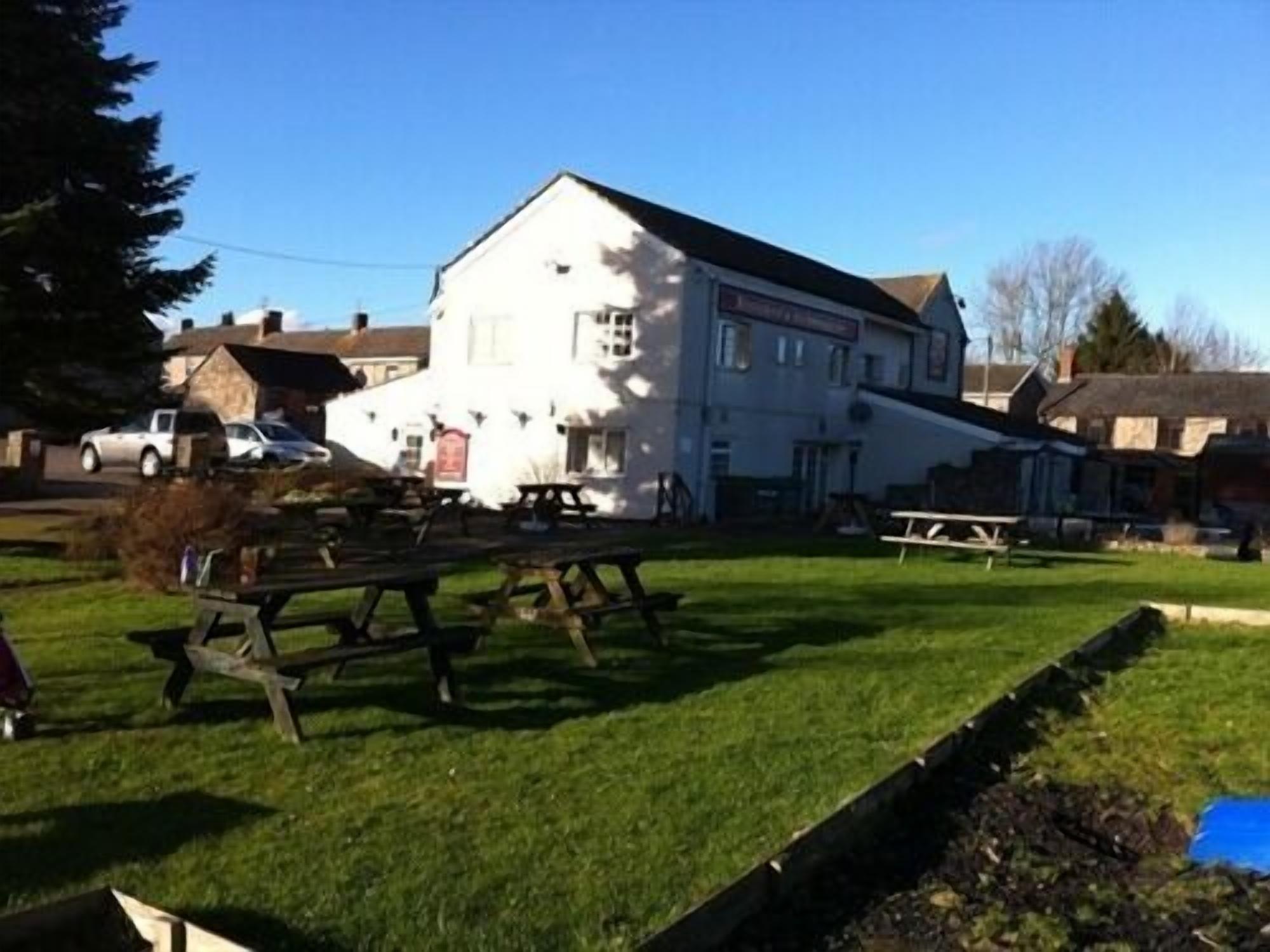 The Coach & Horses Inn