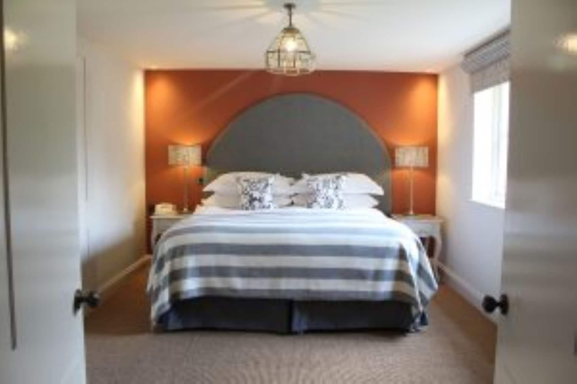 The Hare & Hounds Hotel by null