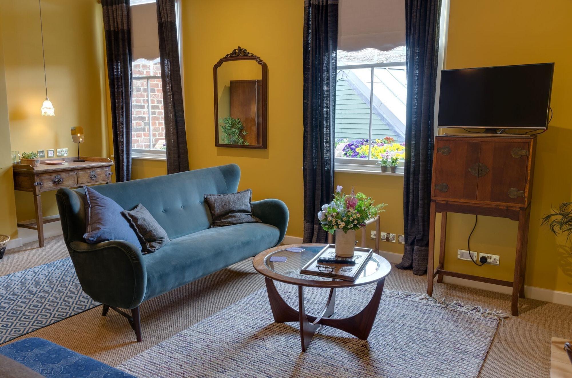 The Crown Inn by null