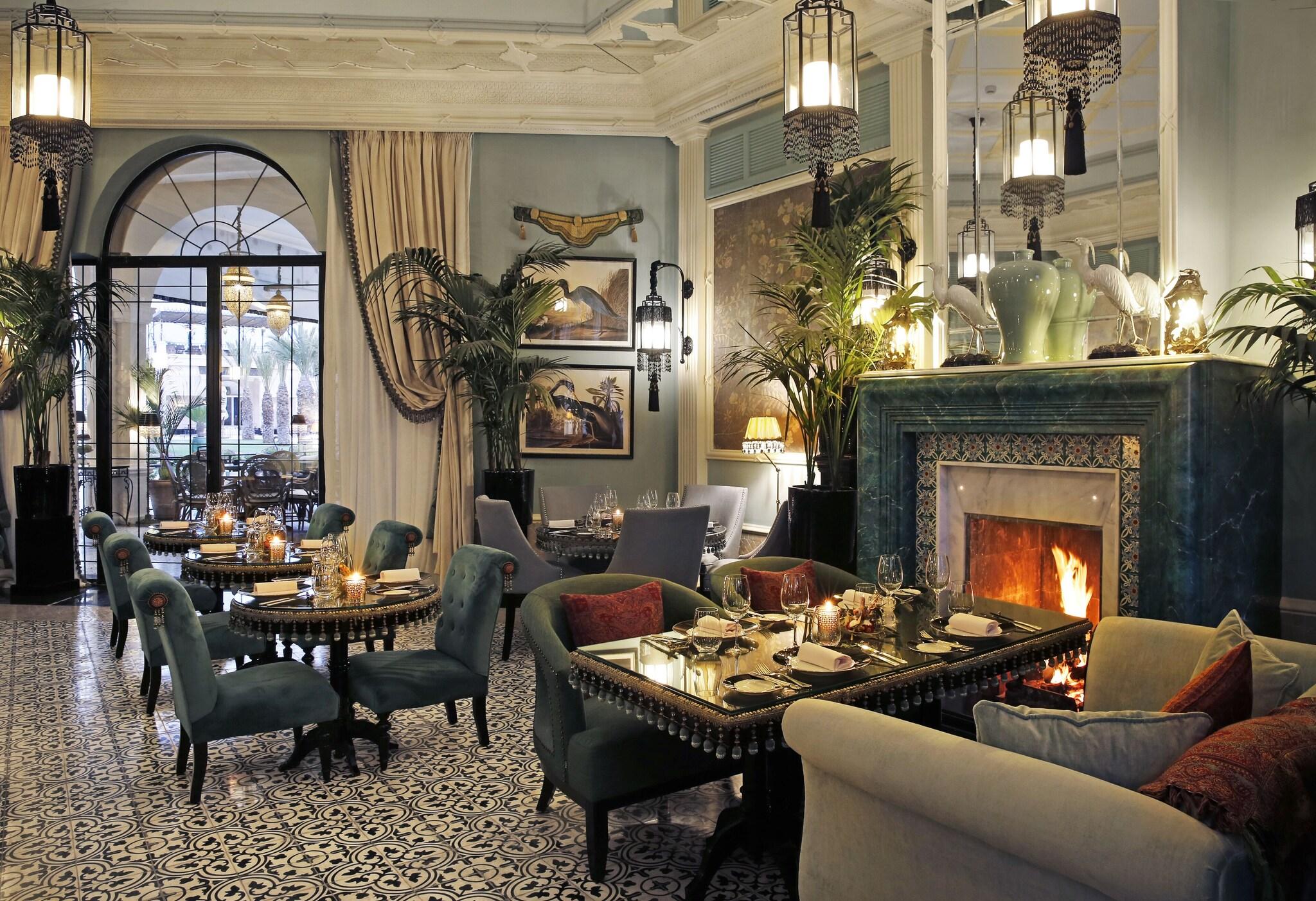 Palais Ronsard Relais & Châteaux. by null