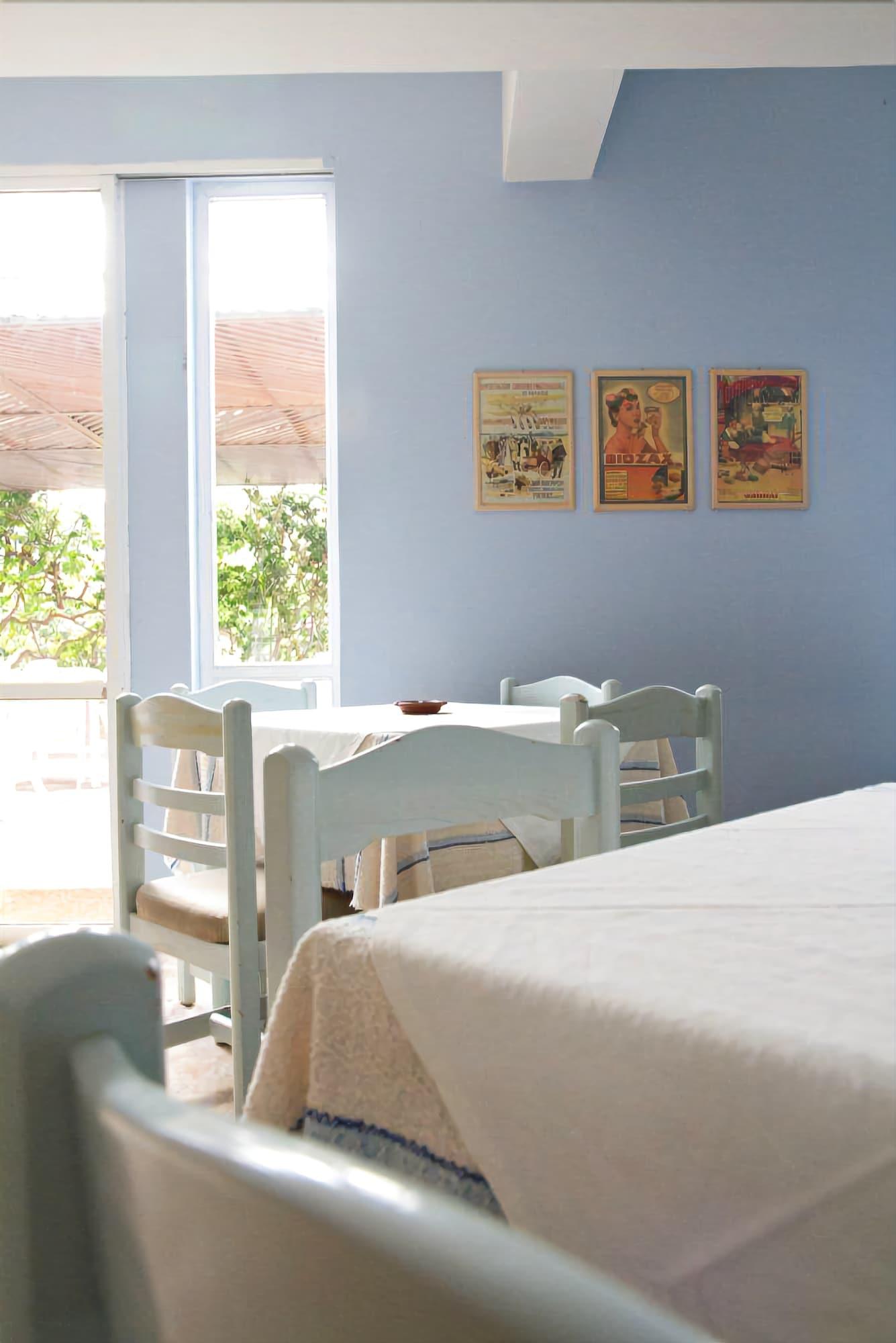 Peli Hotel