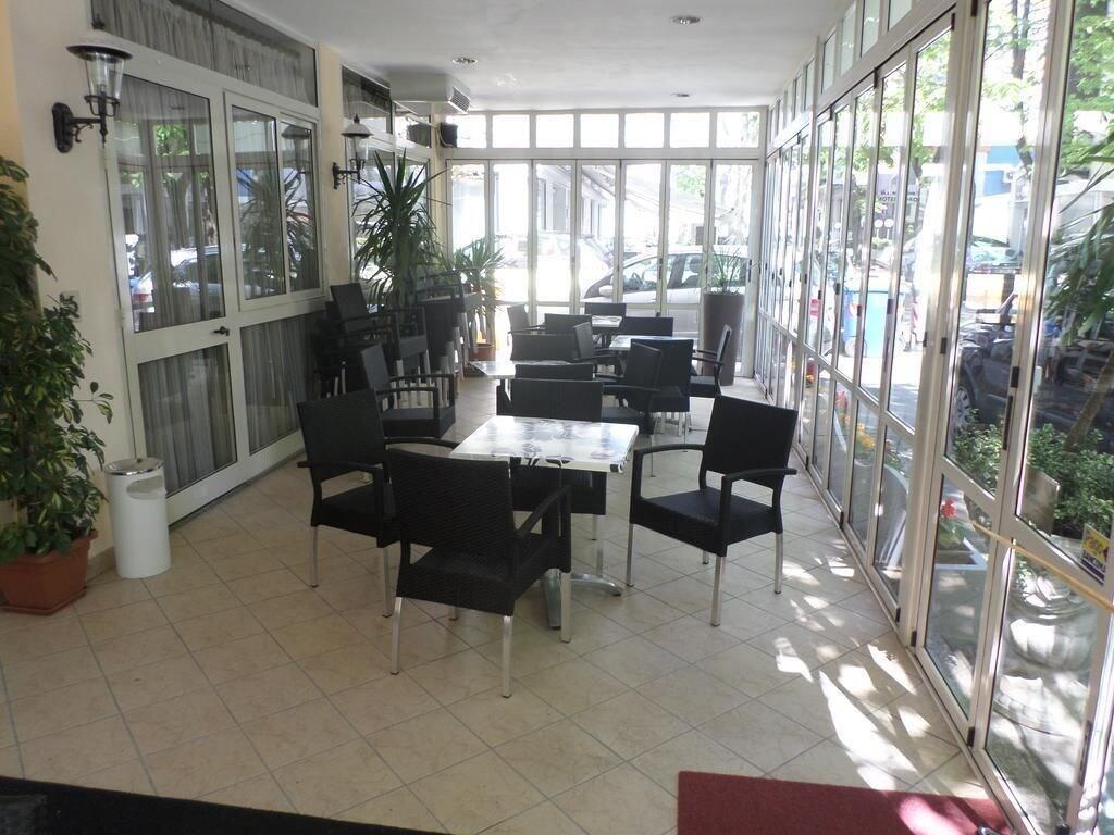 Hotel Oasi Del Mare