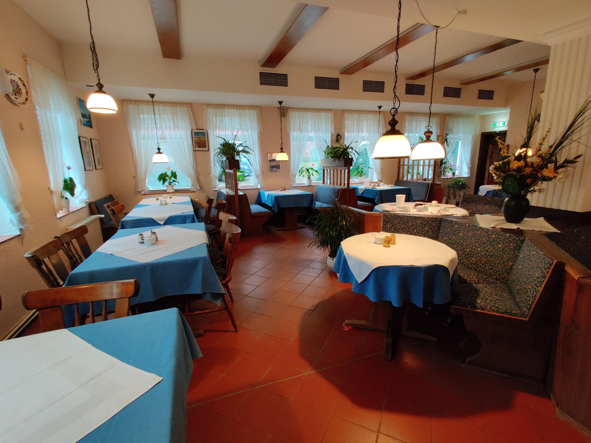 Hotel Xenia