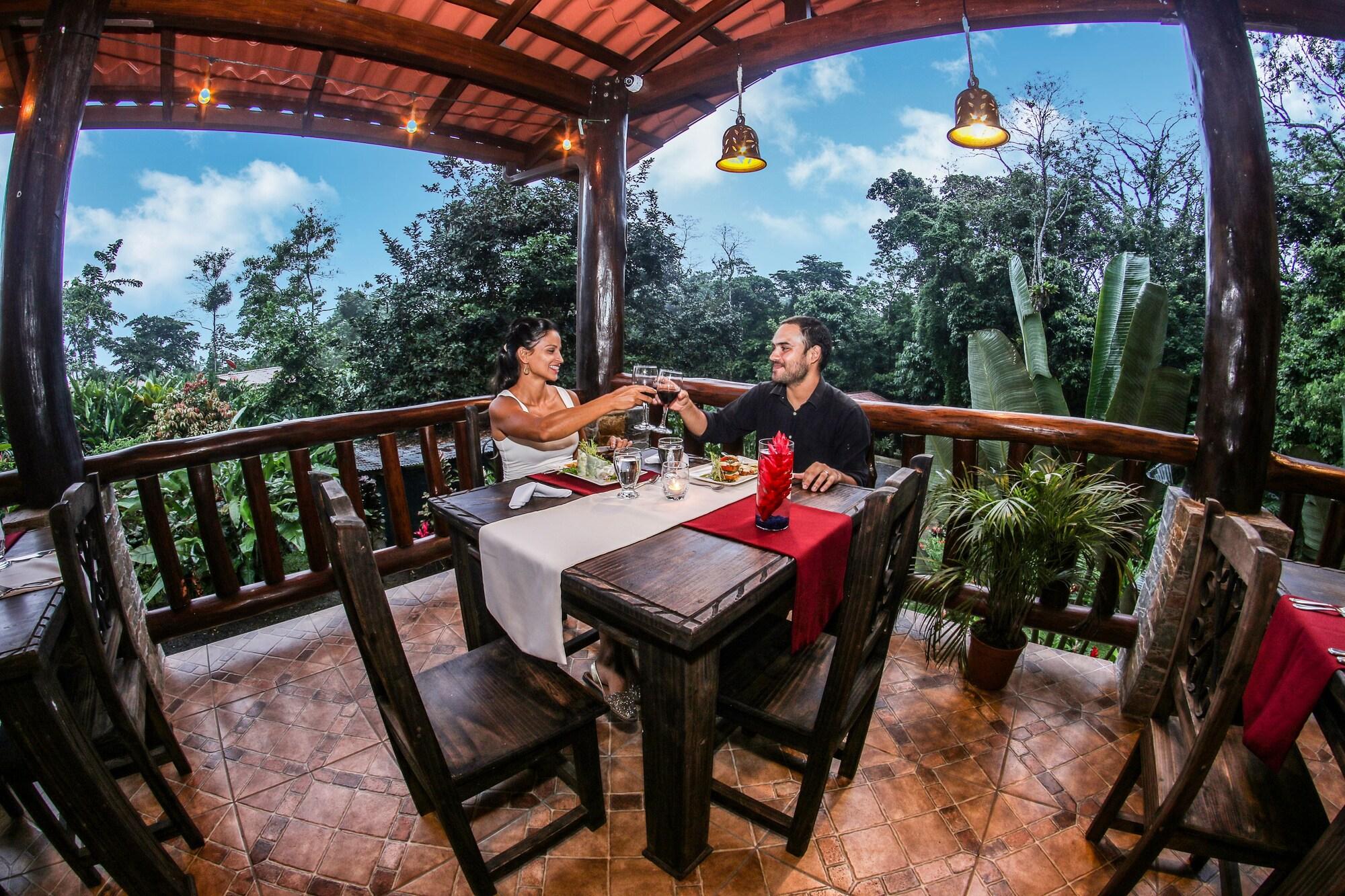 Rancho Cerro Azul by null