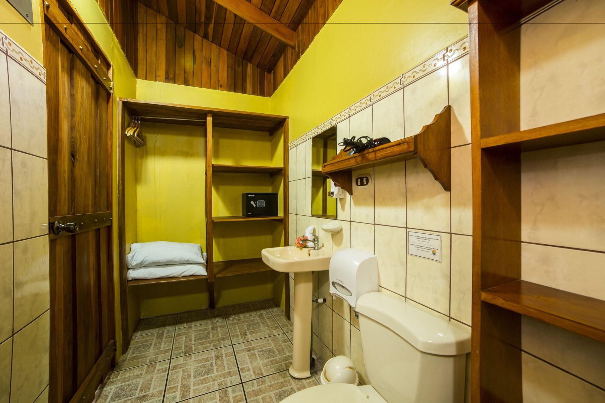 Rancho Cerro Azul by null