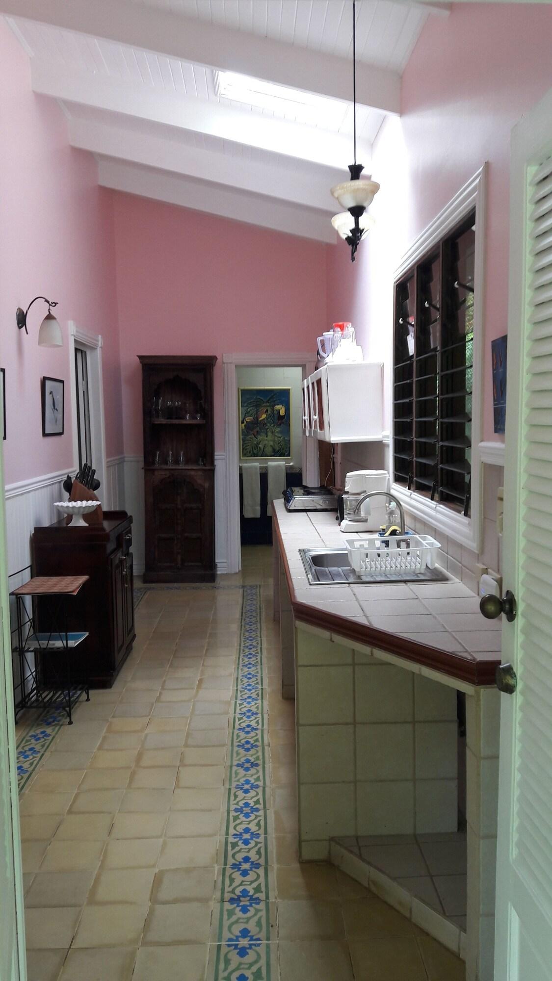 Playa Negra Guesthouse