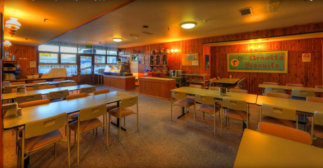 Kookaburra Ski Lodge
