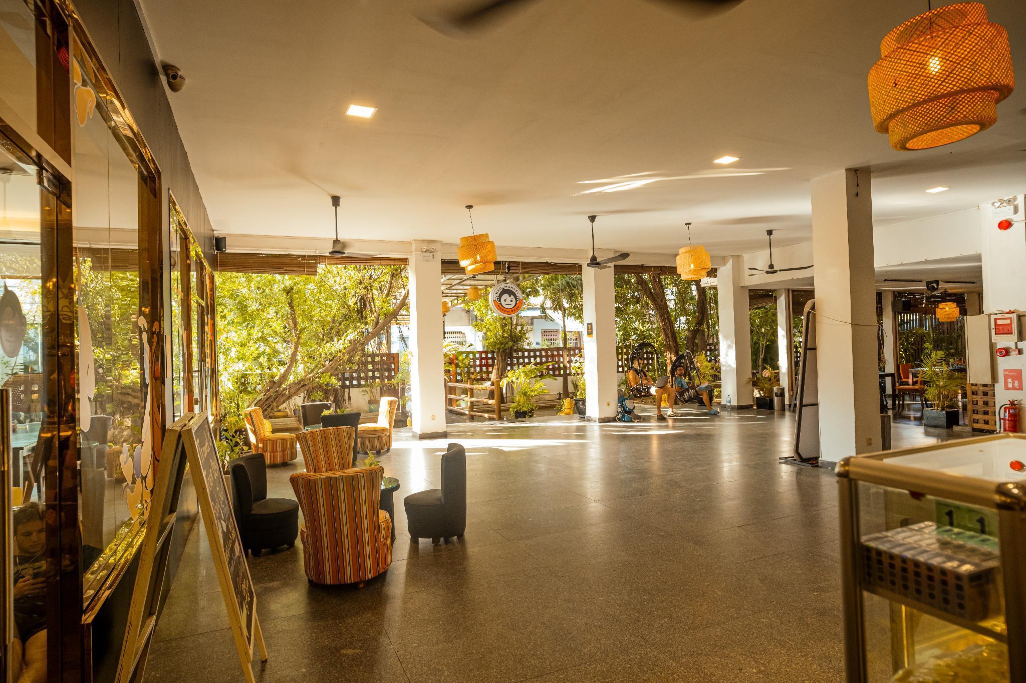Mad Monkey Phnom Penh