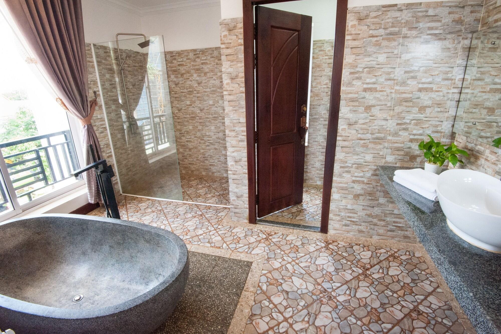 Mad Monkey Siem Reap by null