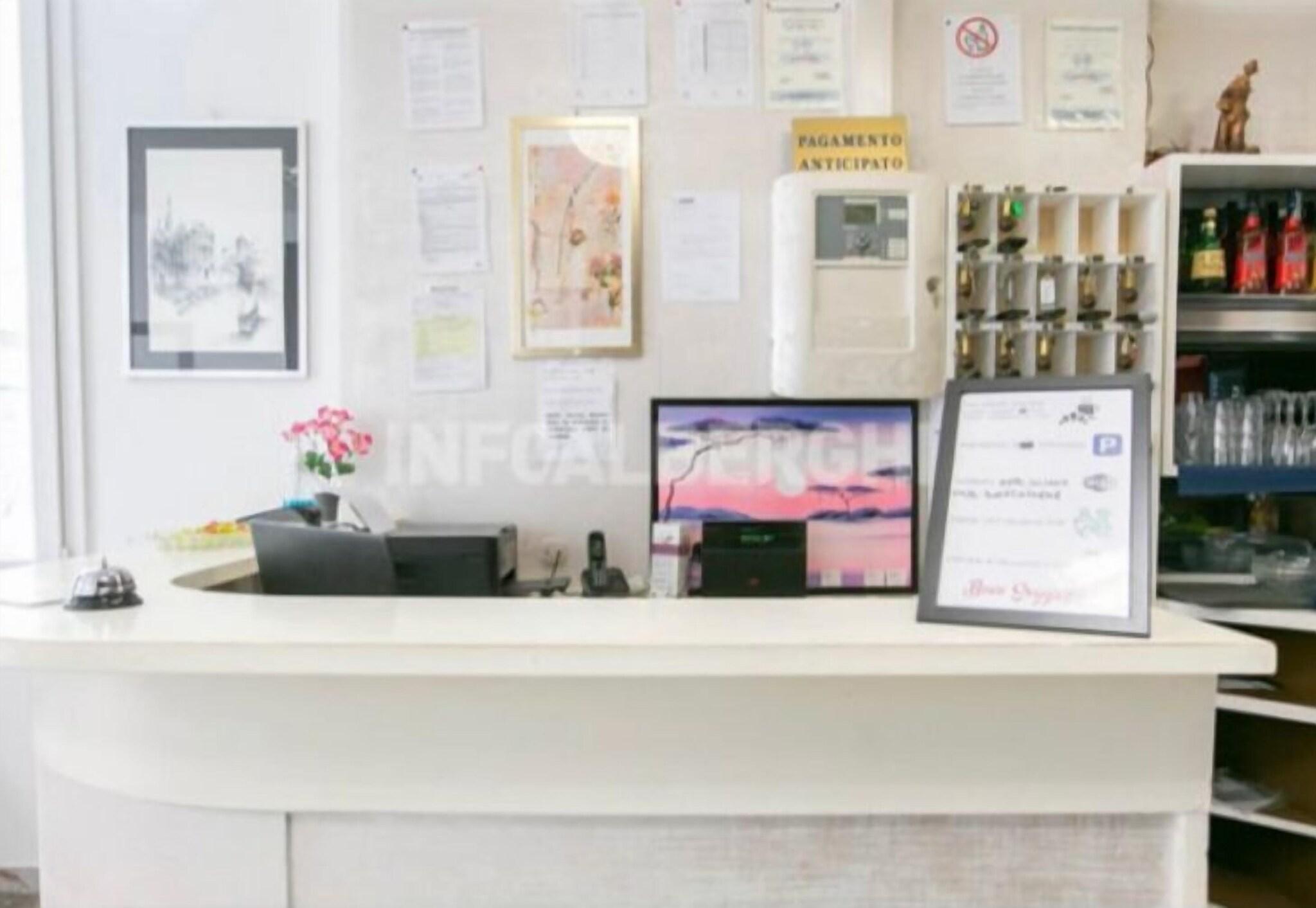 Hotel Silvana - photo