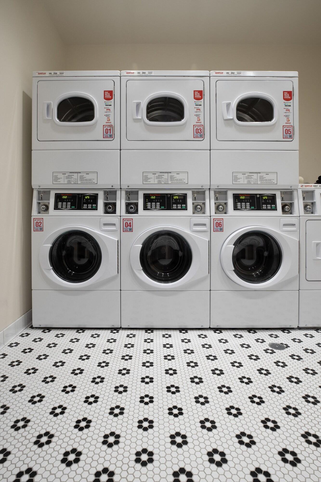 FOUND Hotel, San Francisco by null