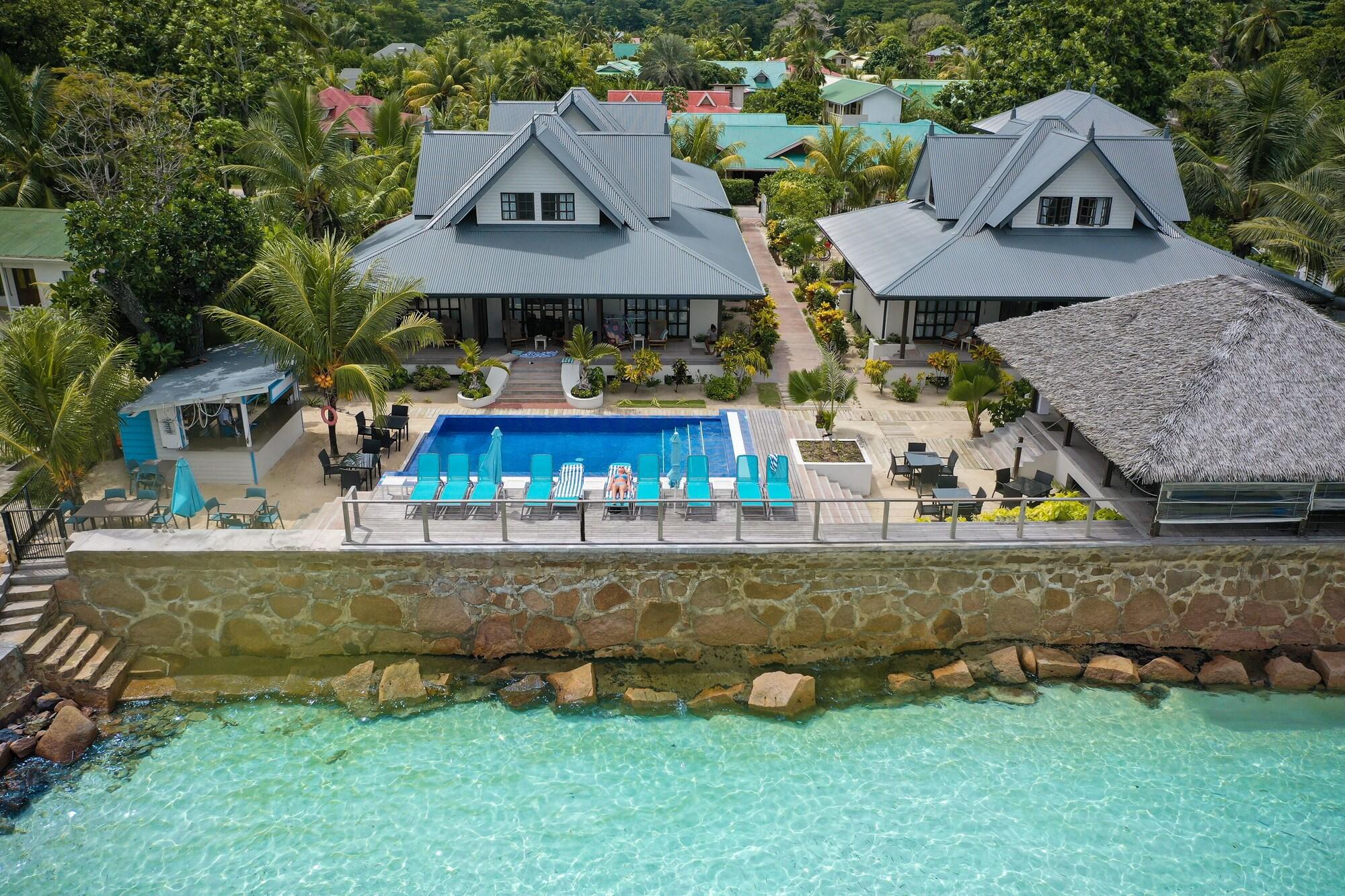 Le Nautique Luxury Waterfront Hotel, Restaurant & Bar by null