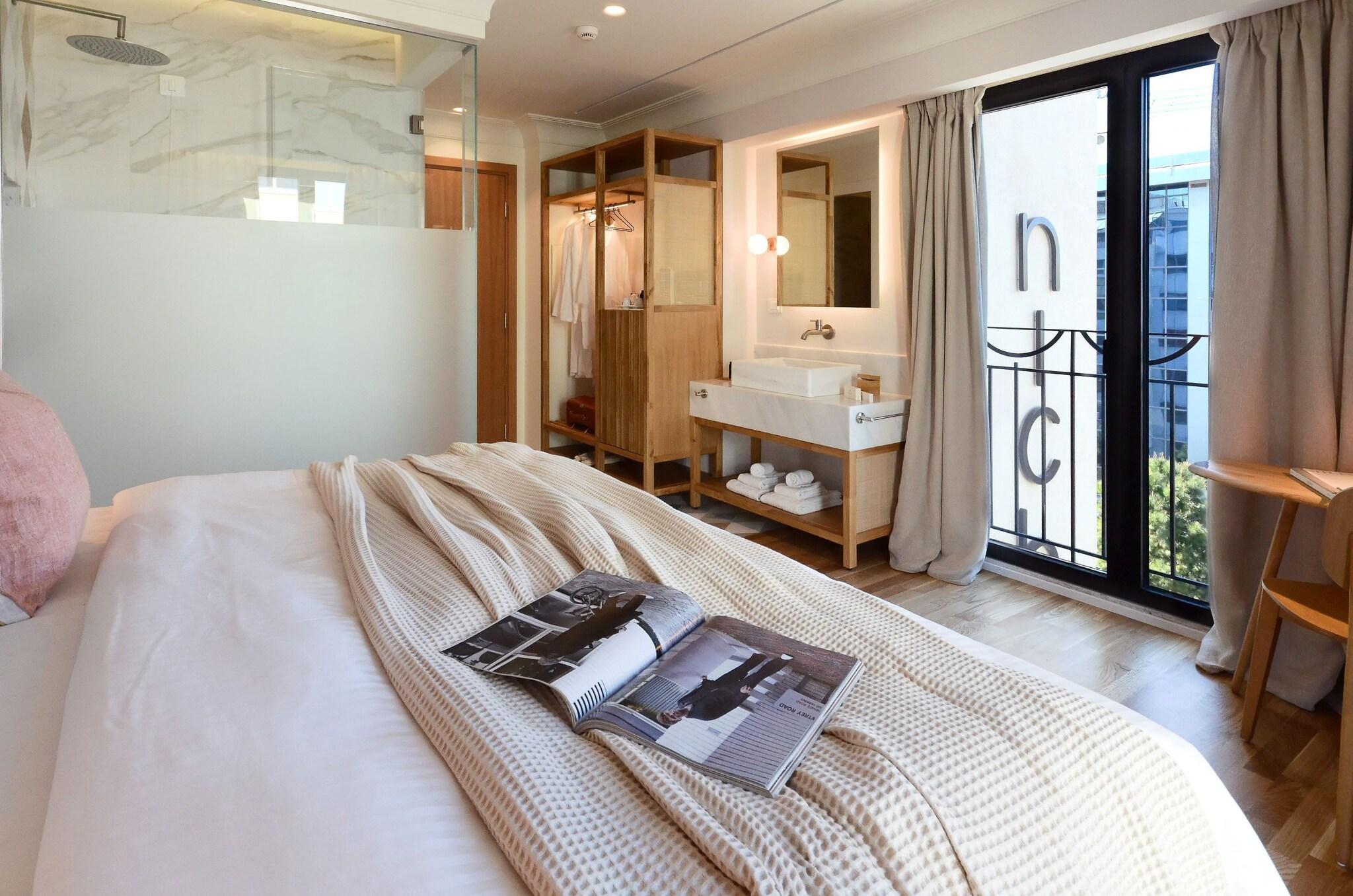 Niche Hotel Athens by null