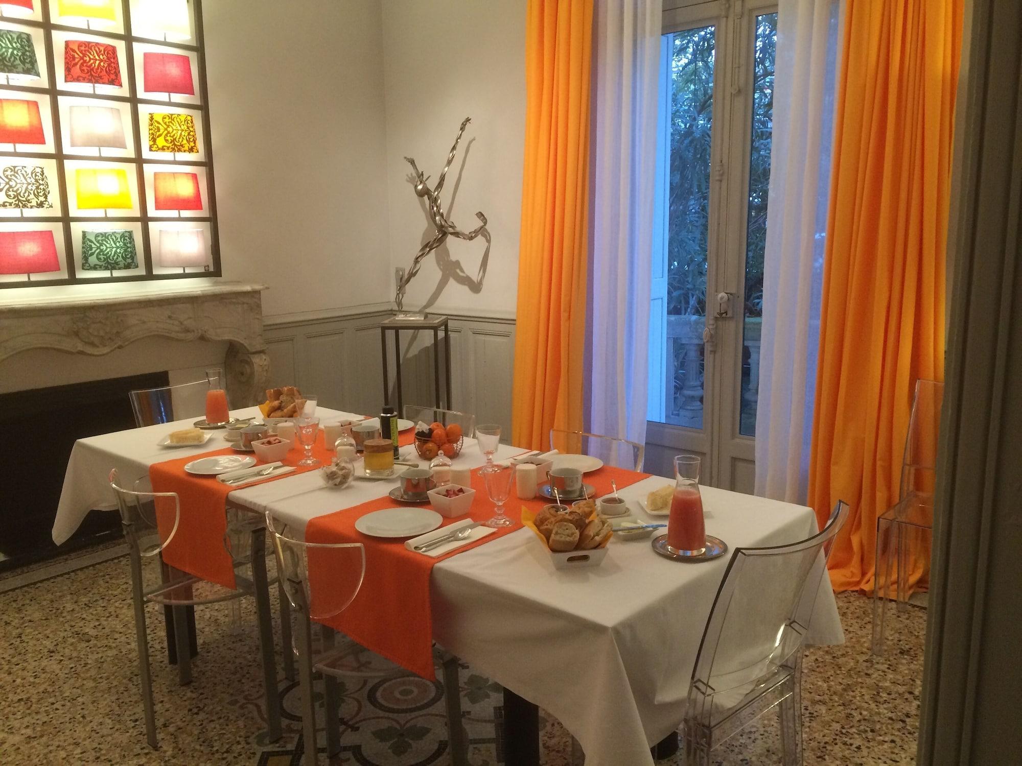 Maison Douce Arles by null