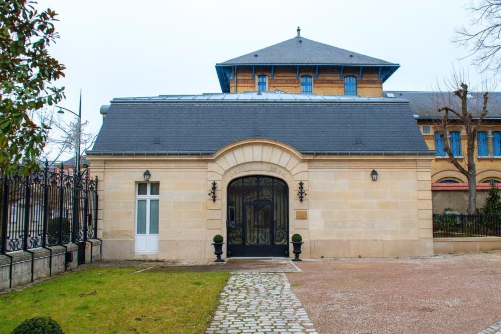 Les Suites du 33 by null