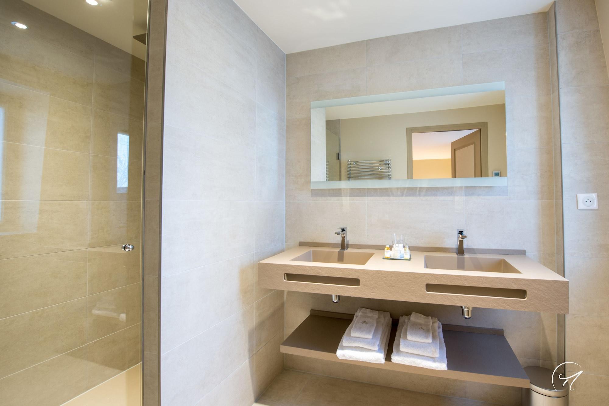 Les Suites du 33 by null