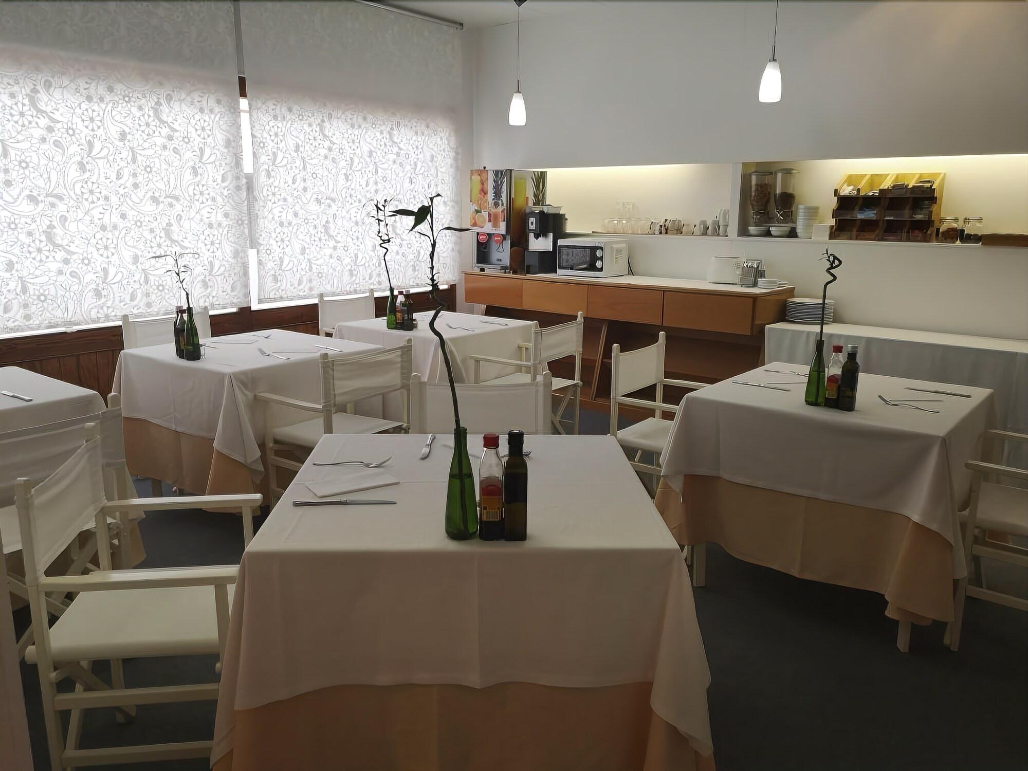 Hotel Àgora