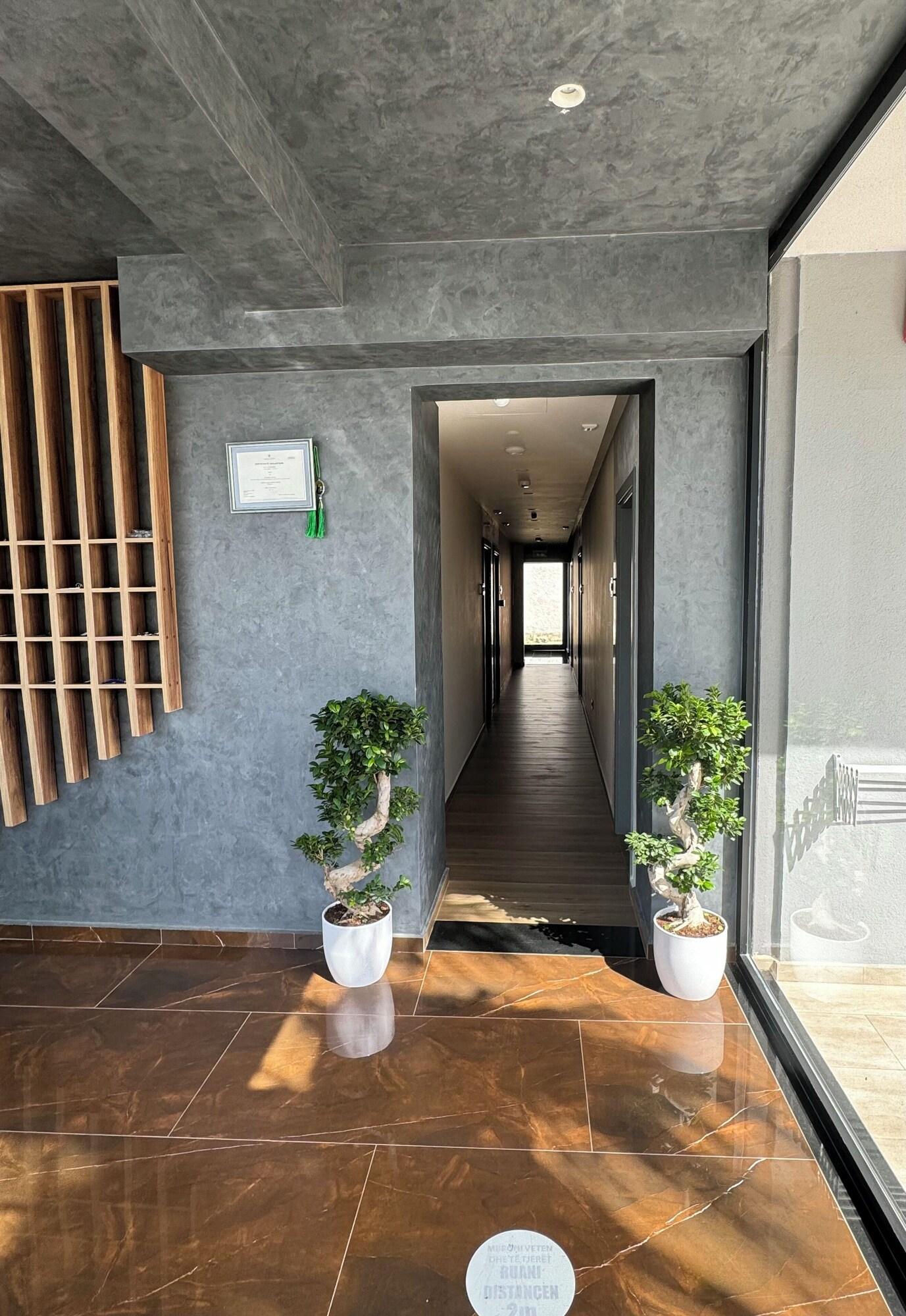 Hotel Utopia - photo