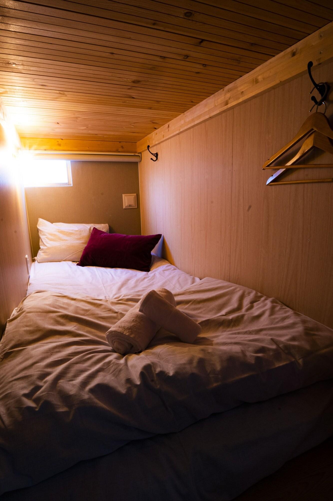 R Hostel Namba South