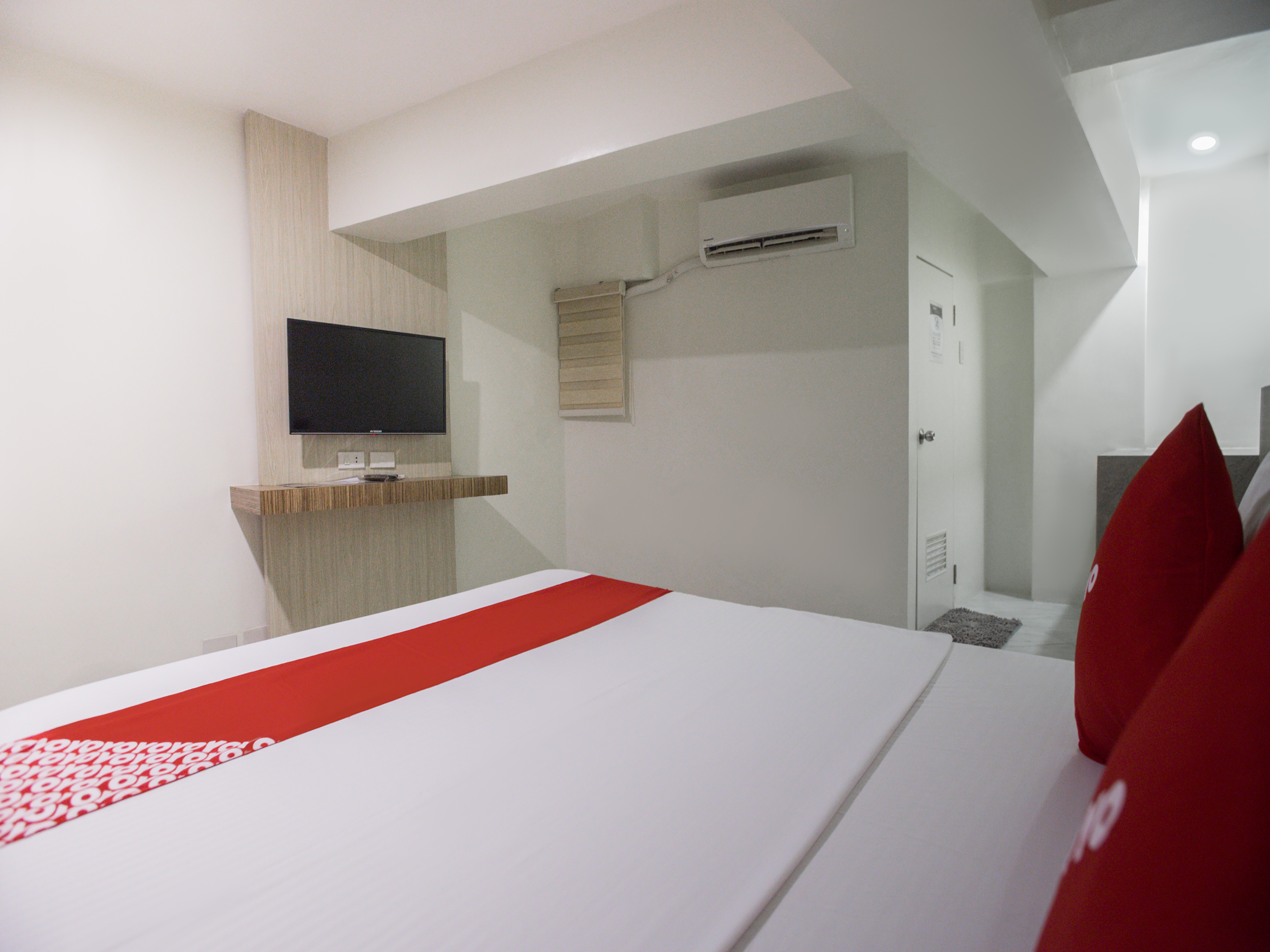 OYO 675 Circuit Hostel