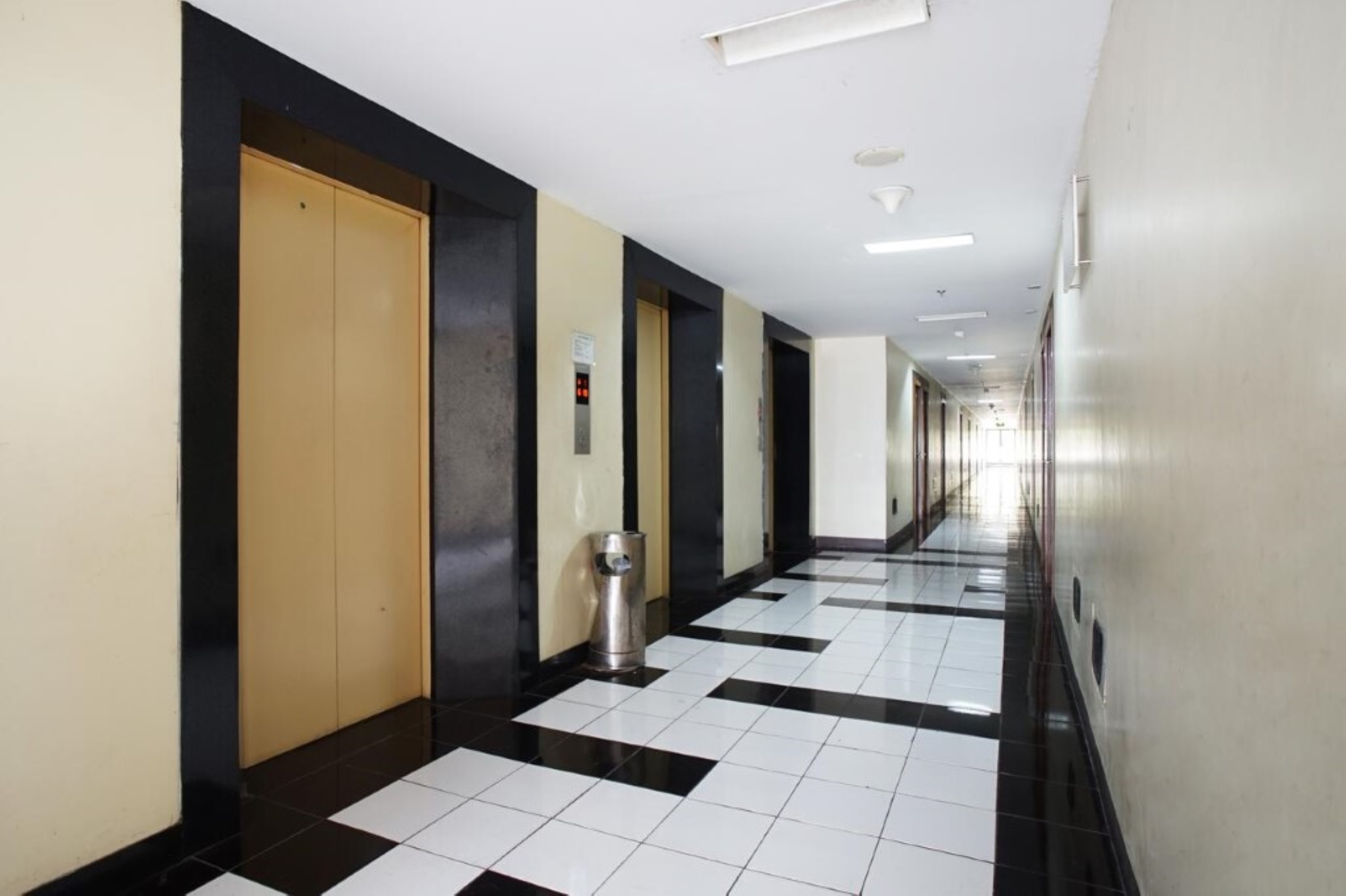 Gateway Apartment Cicadas by DB Property by ZUZU