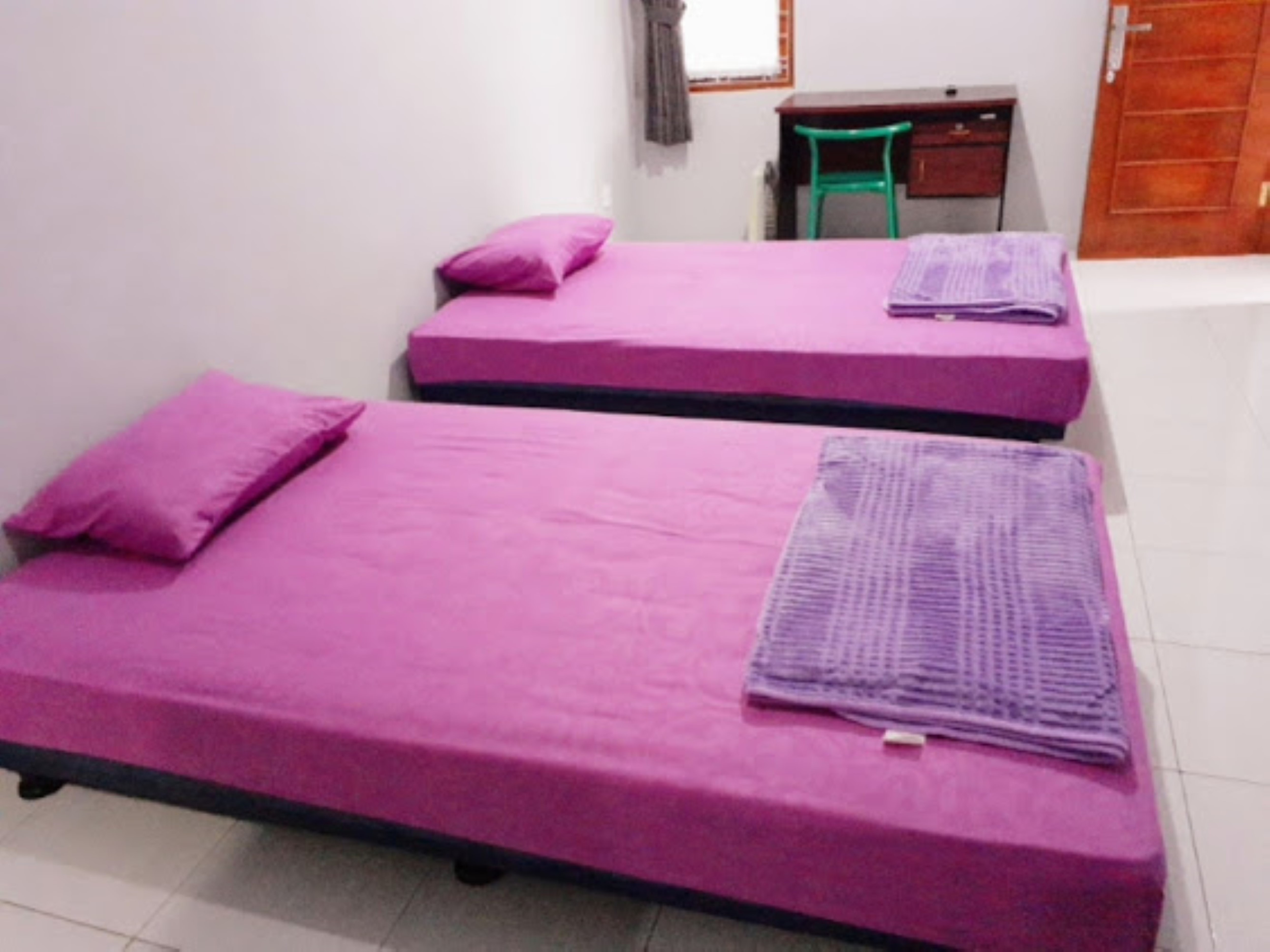 Nabila Syar'i Guesthouse by ZUZU