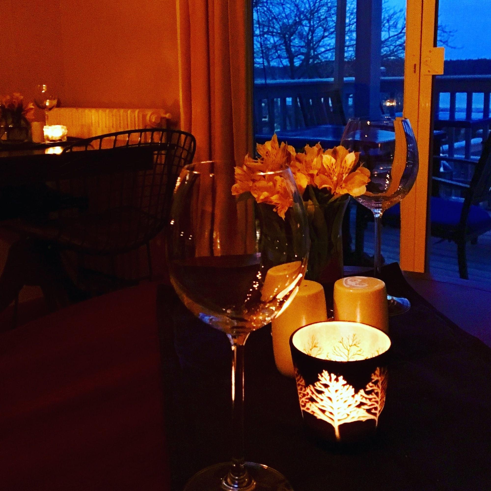 Treadwell Inn/ Chandler Room Wine Bar & Kitchen by null