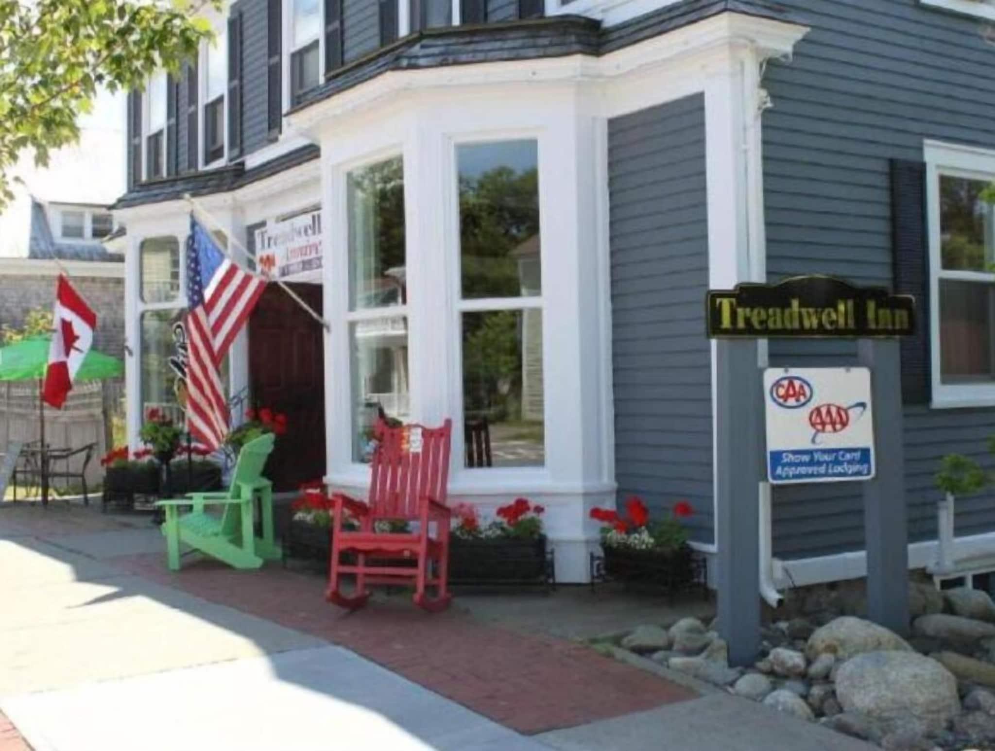 Treadwell Inn/ Chandler Room Wine Bar & Kitchen by null