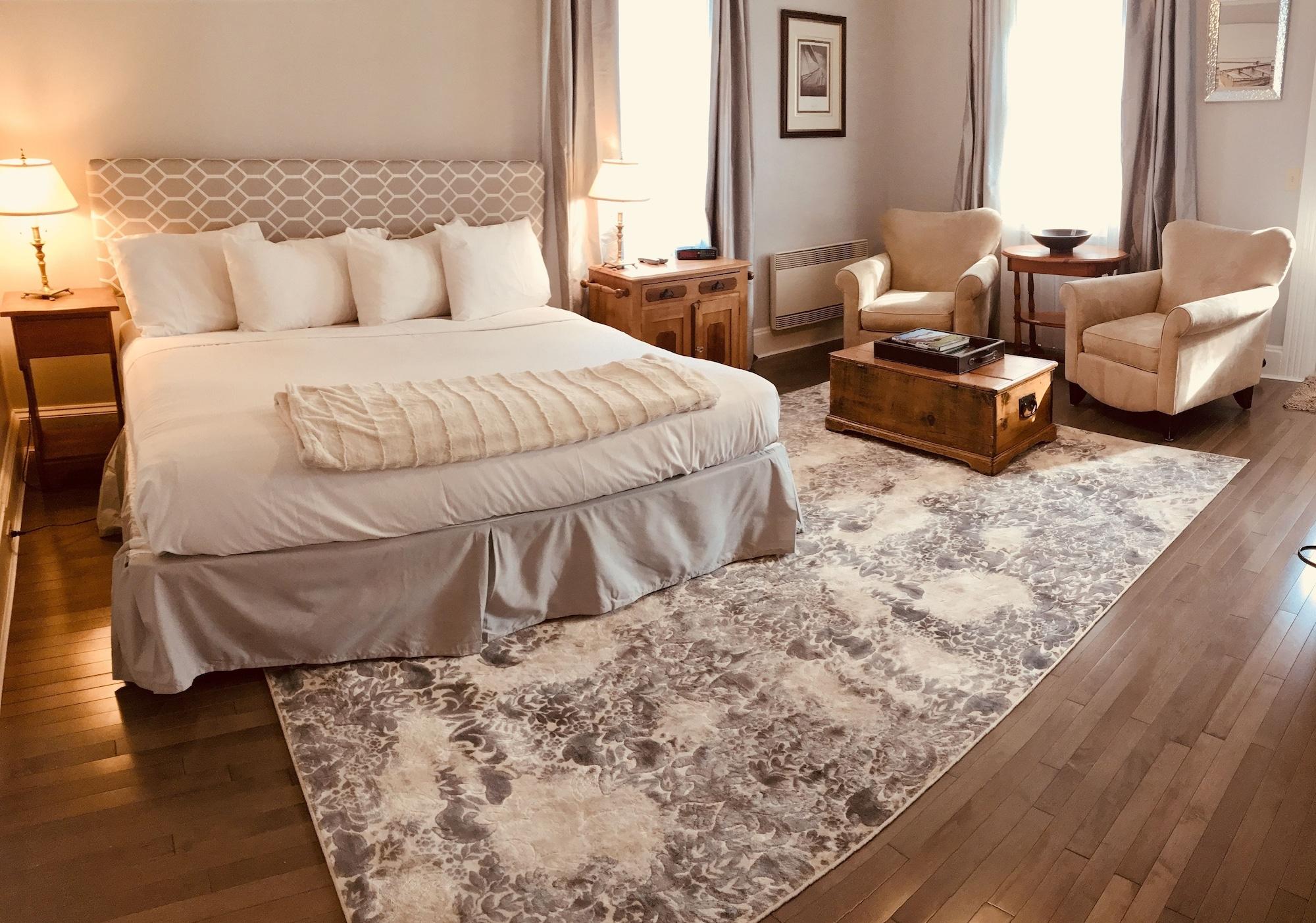 Treadwell Inn/ Chandler Room Wine Bar & Kitchen by null