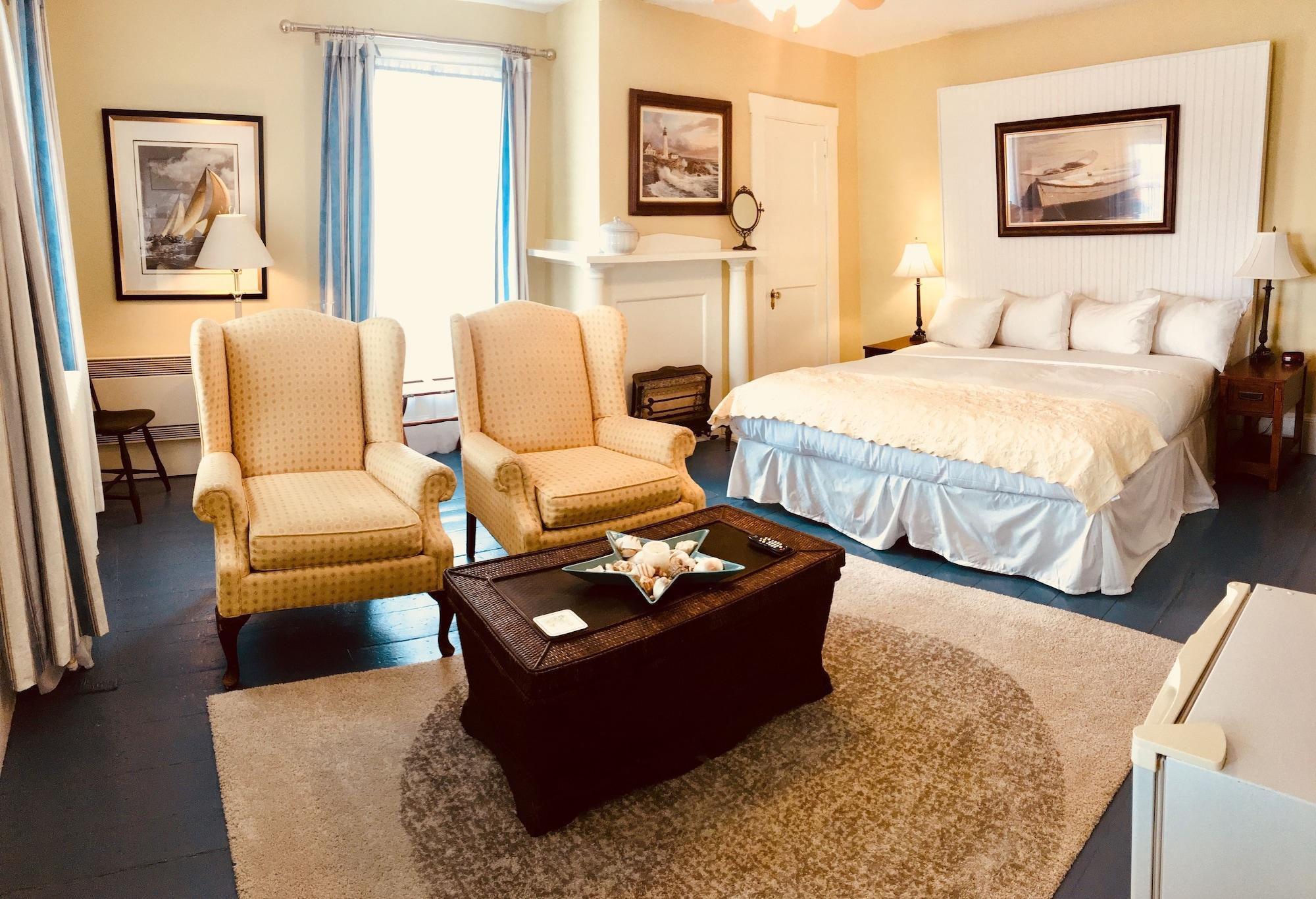 Treadwell Inn/ Chandler Room Wine Bar & Kitchen by null