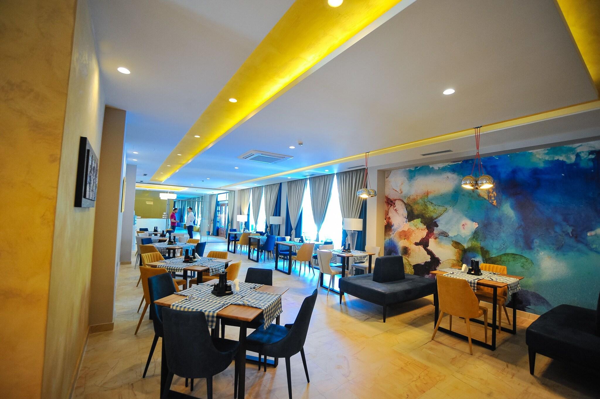 Sandy Beach Resort