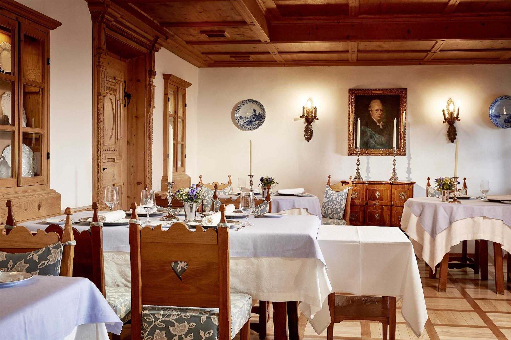 Tennerhof Luxury Chalets by null