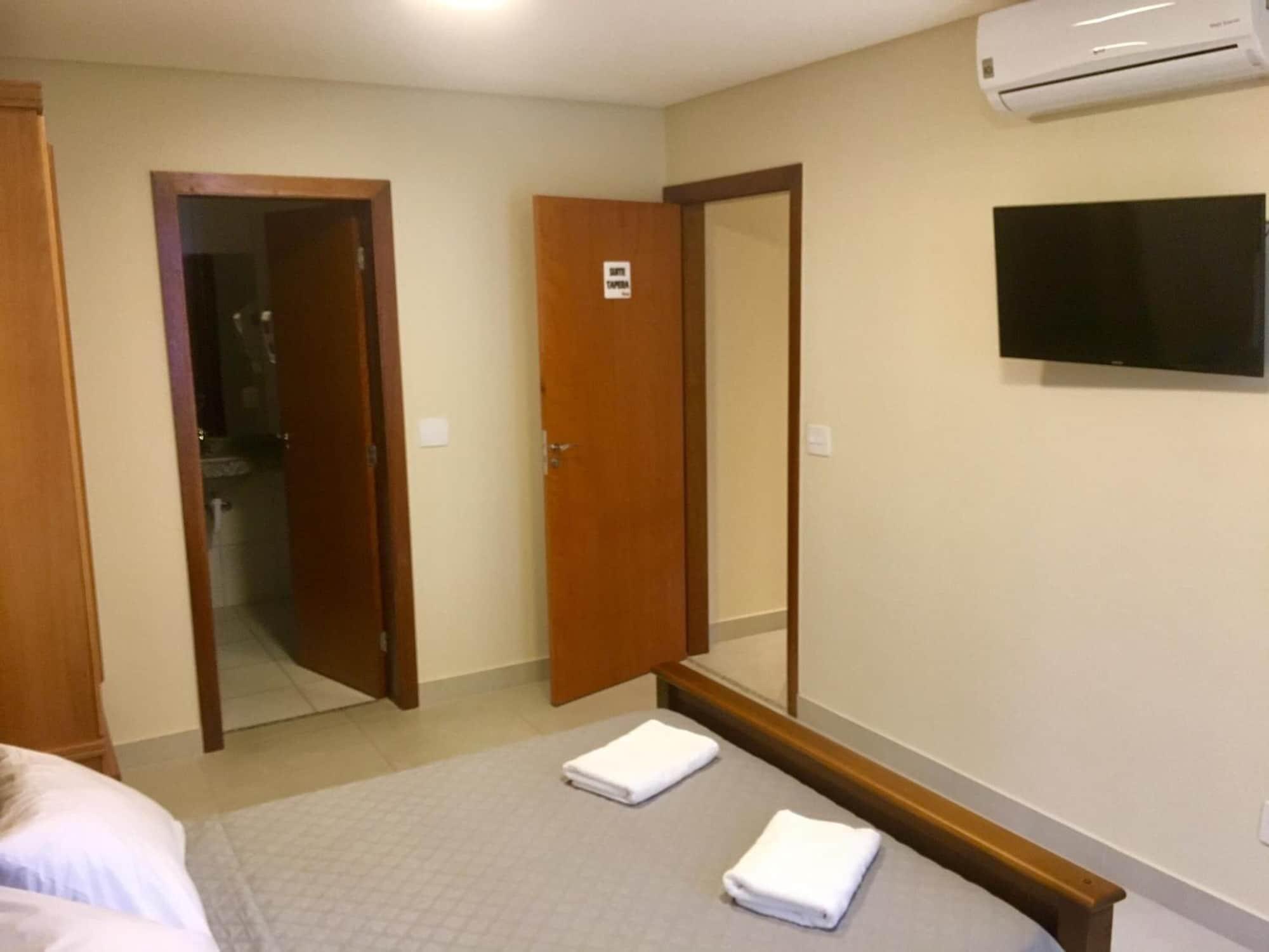 Tapera Hostel