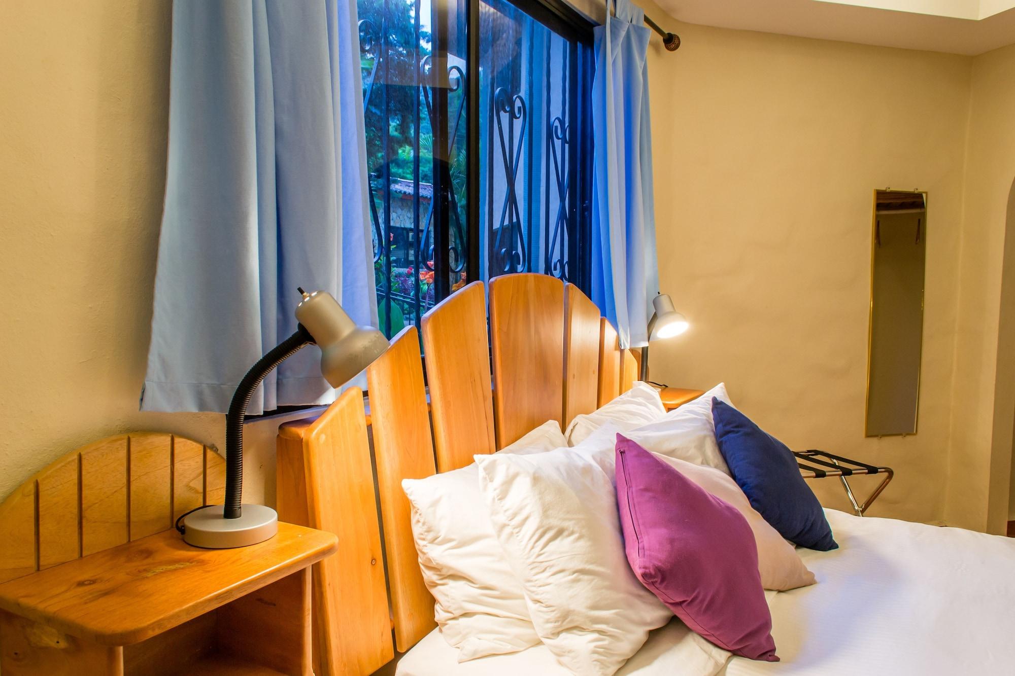 The Inn at Palo Alto by null