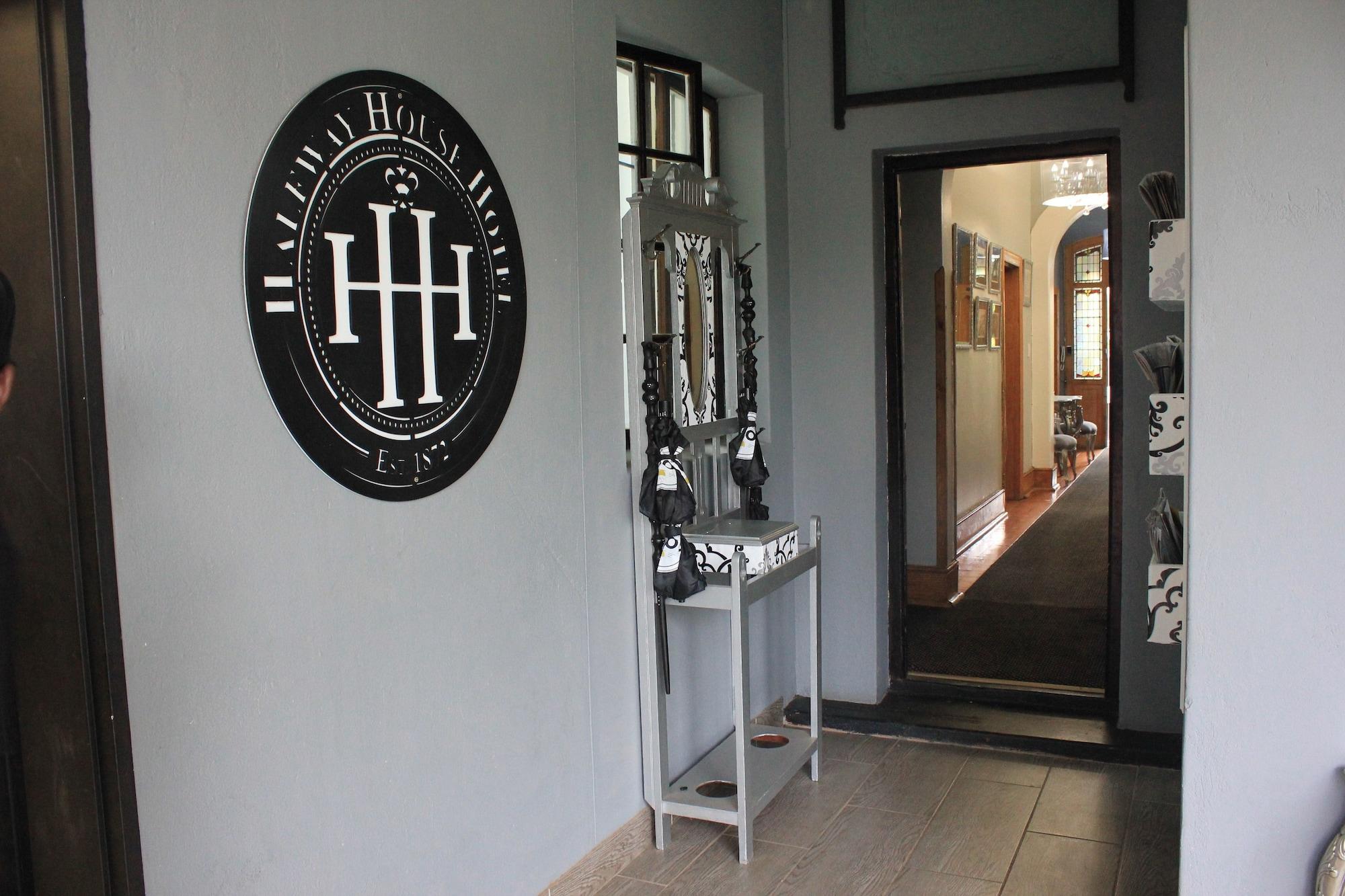 Halfway House Hotel Kimberley by null