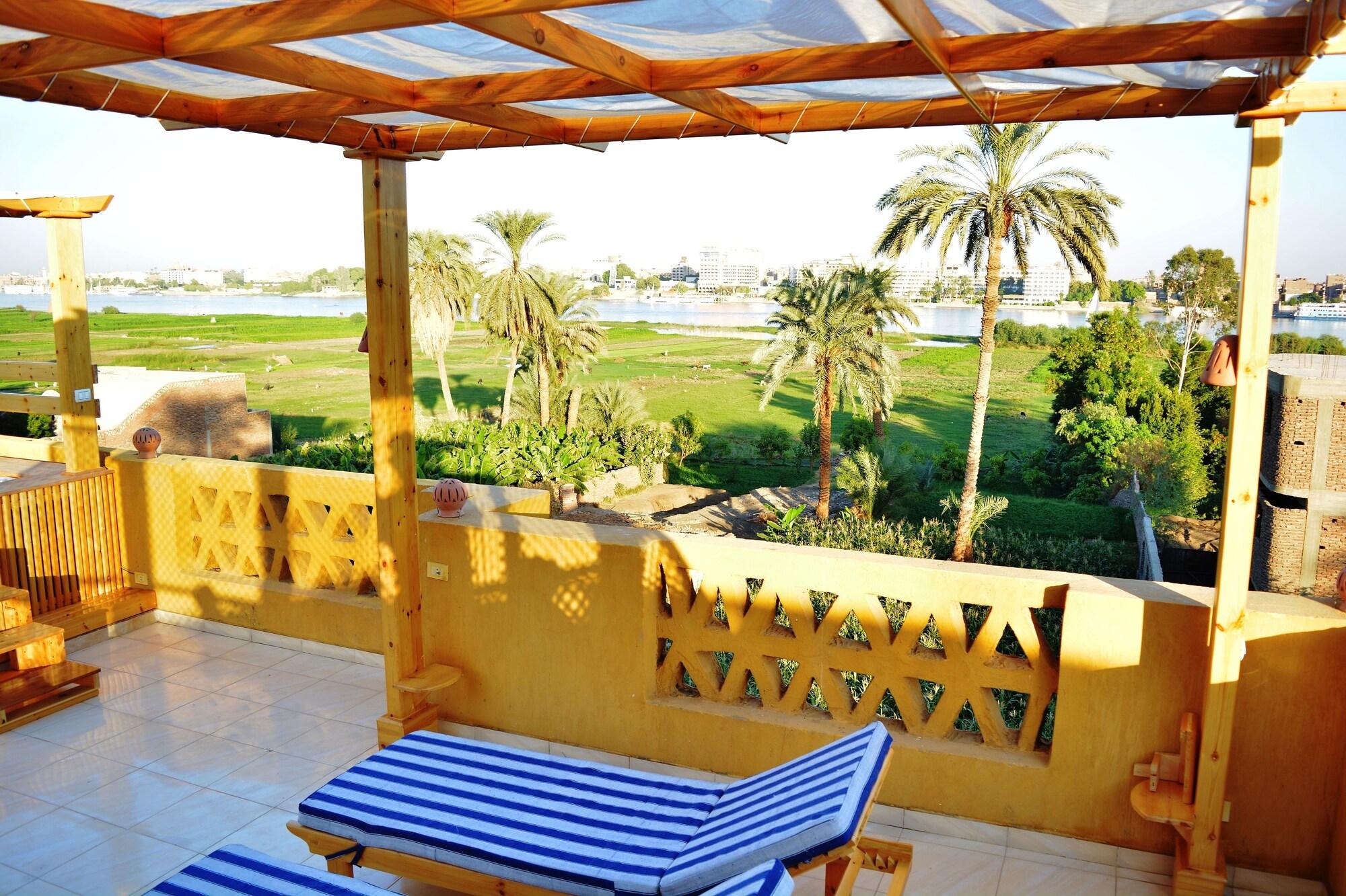 Jewel Of The Valley Howard Carter Hotel
