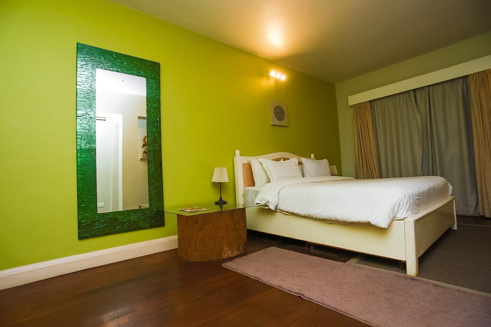 OLMA Colonial Suites by null