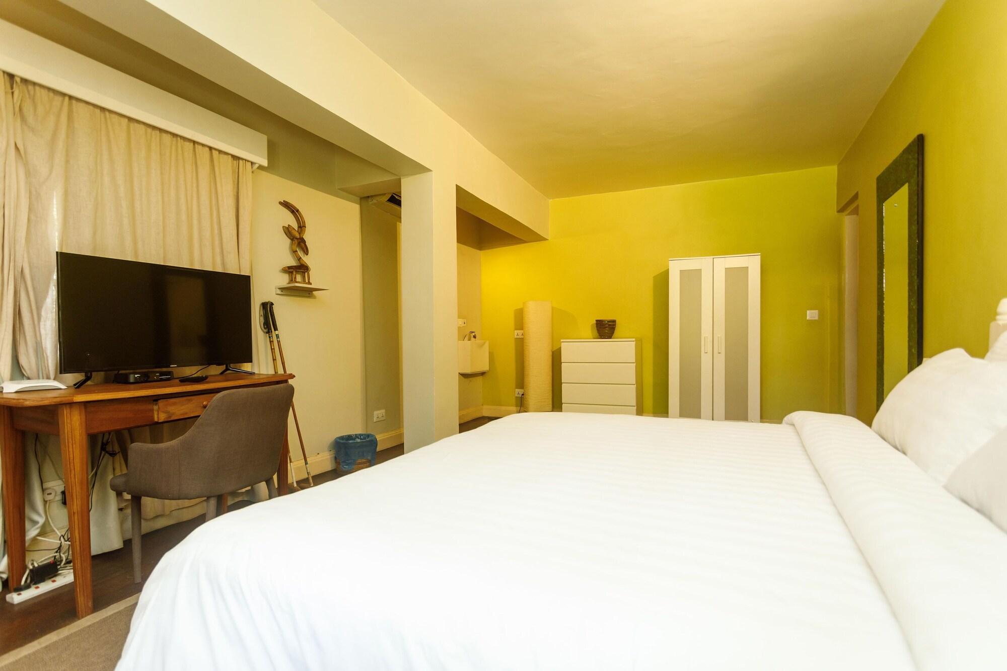 OLMA Colonial Suites by null