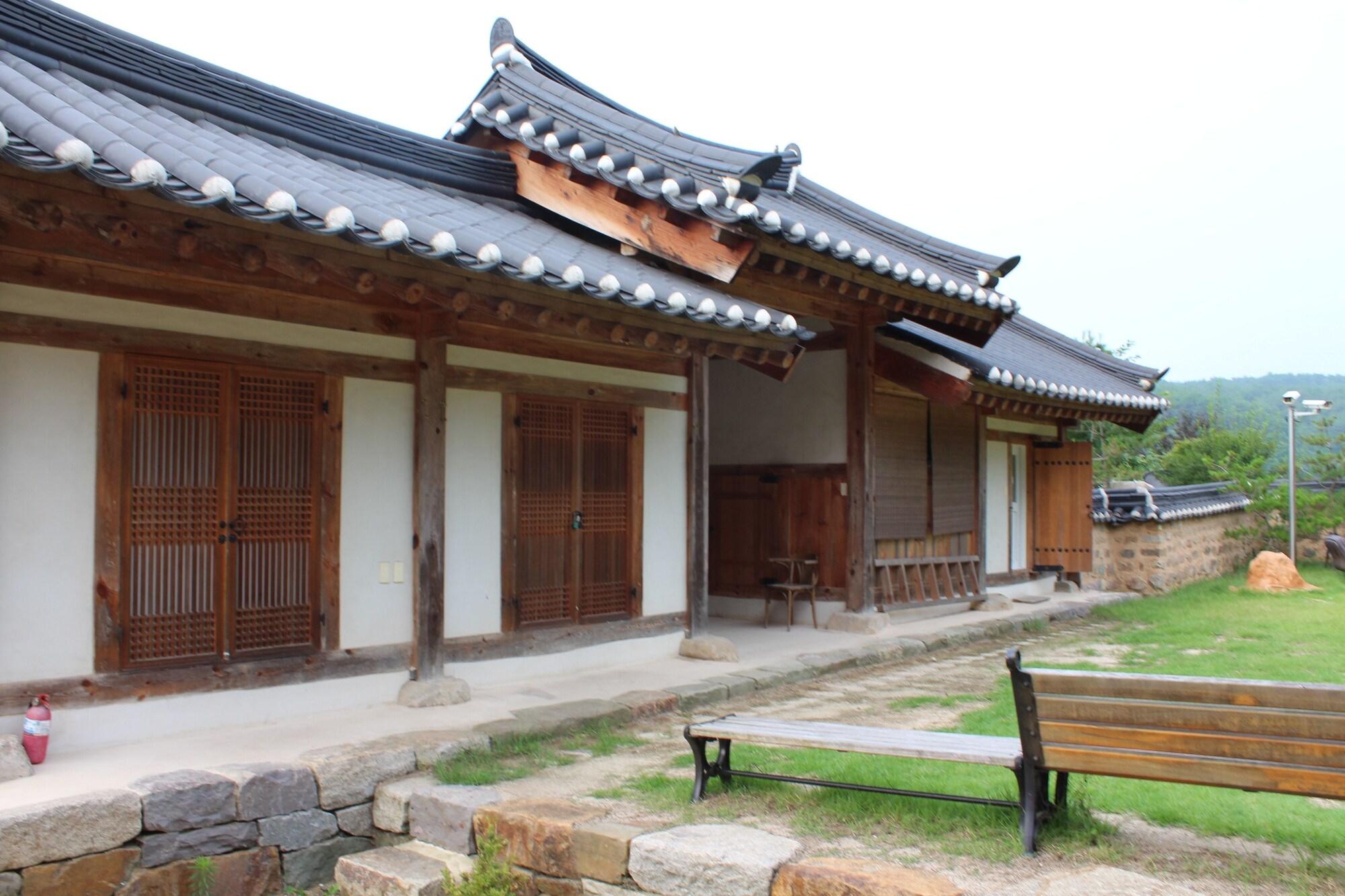 Ongyejongtaek(Sambaekdang)