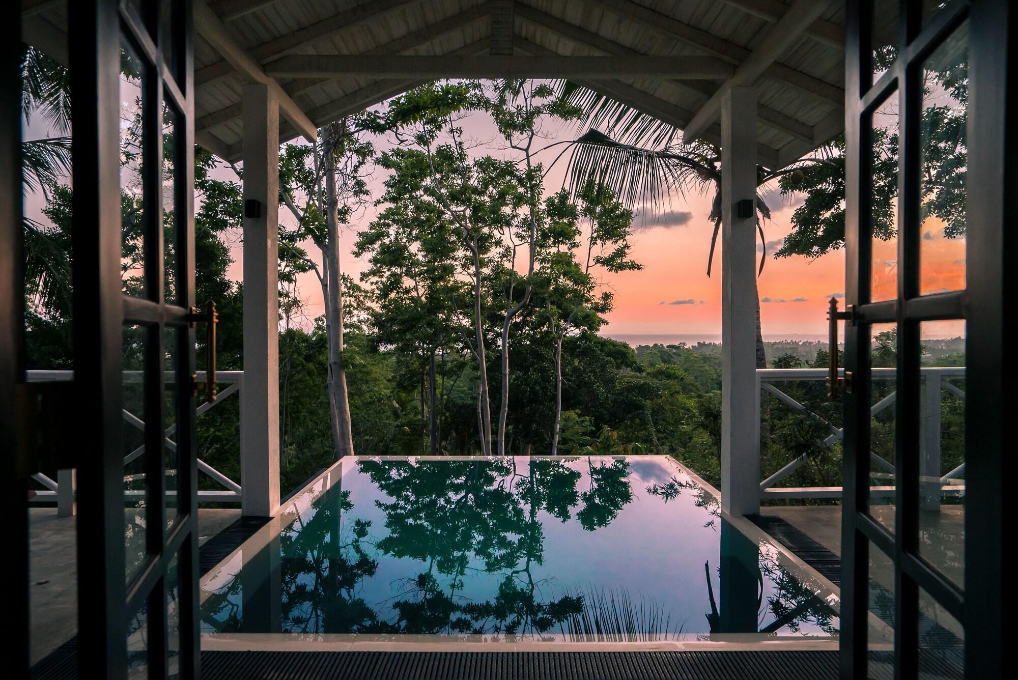 Tabula Rasa Resort