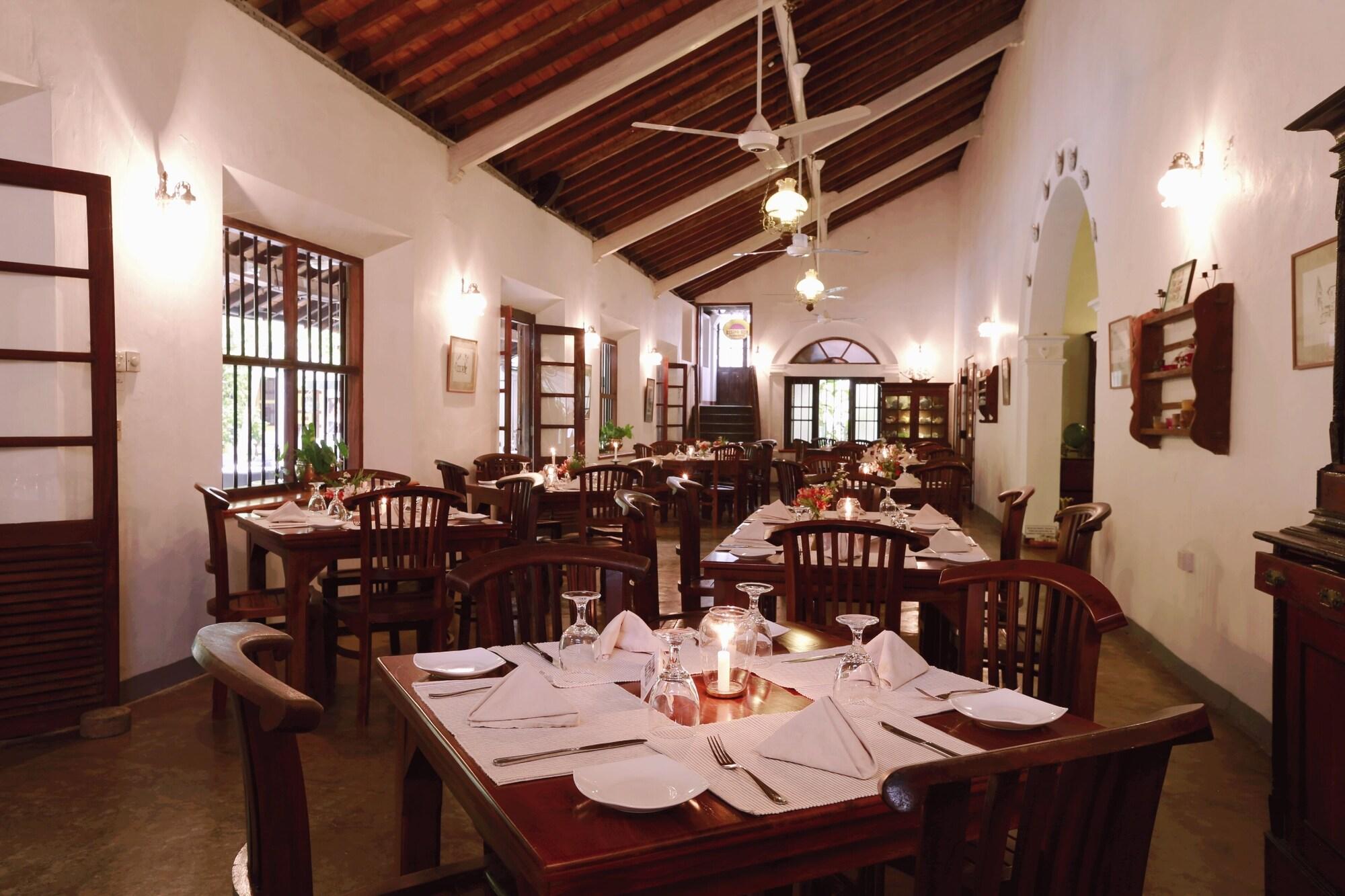 Nooit Gedacht Heritage Hotel-Original Dutch Govern