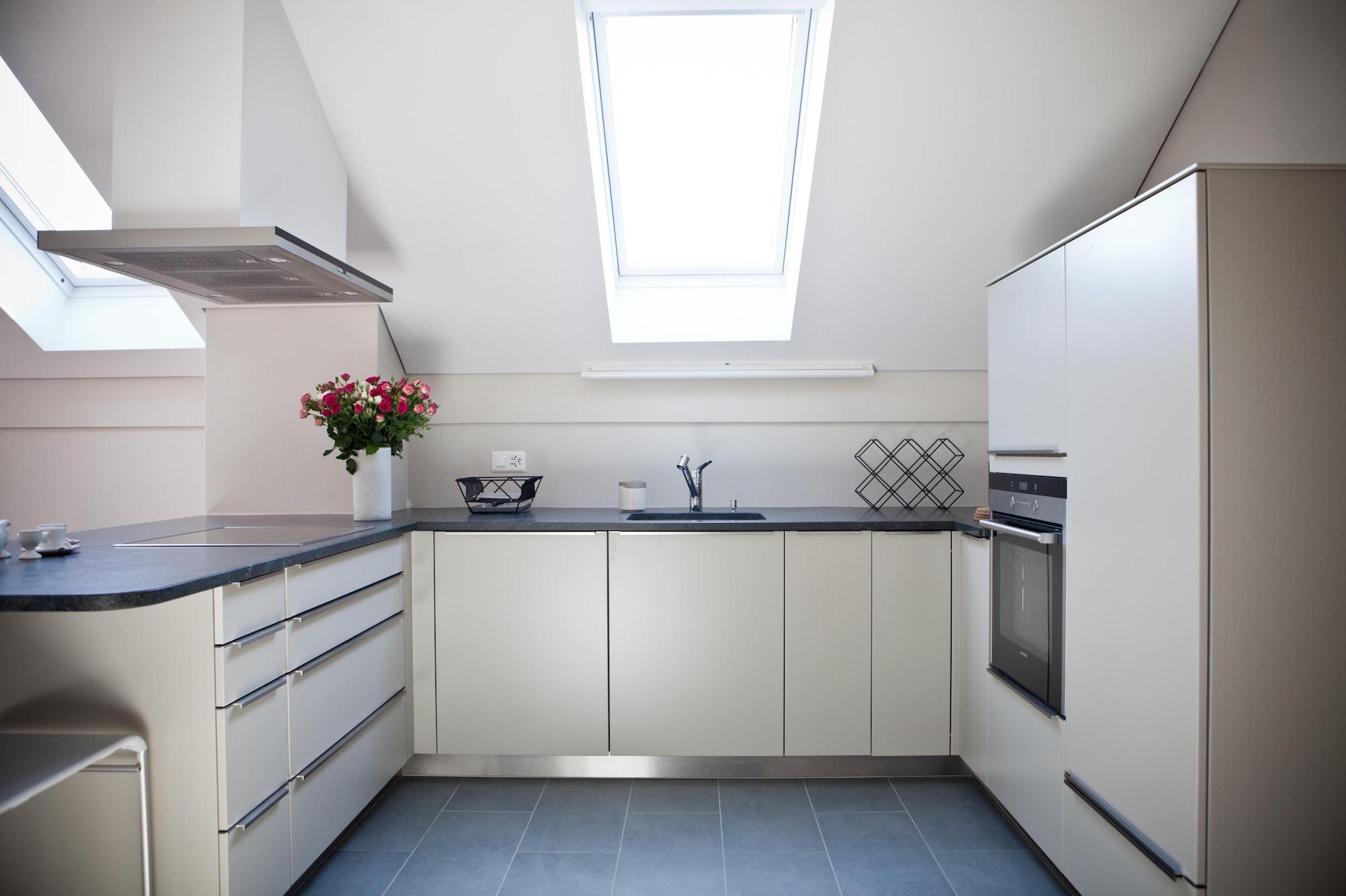 Le Coq Chantant - Saint-Livres by null