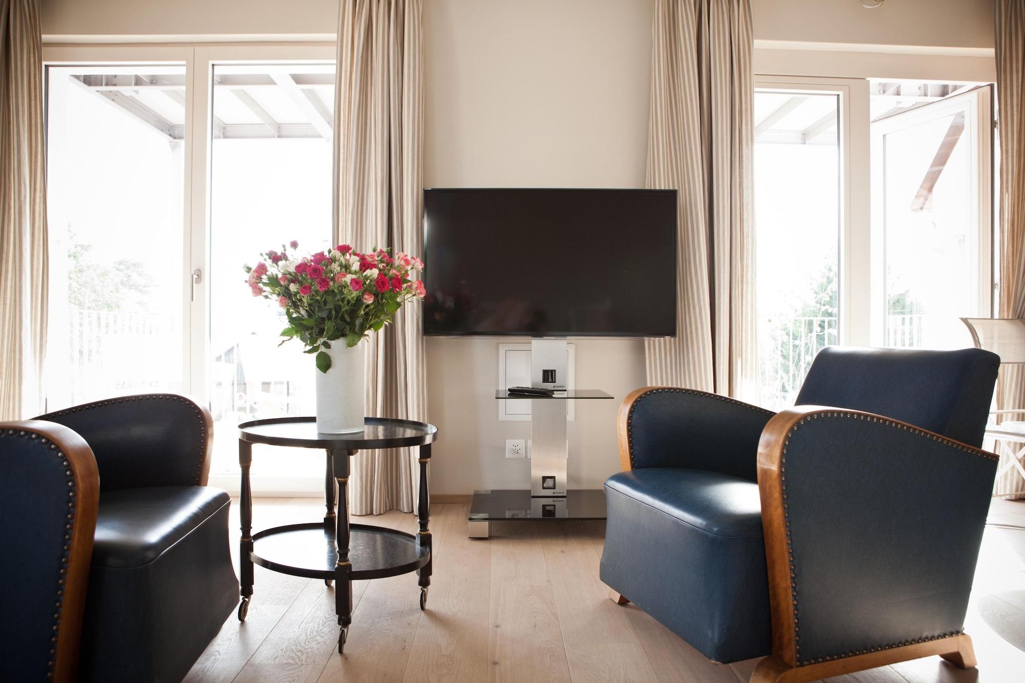 Le Coq Chantant - Saint-Livres by null