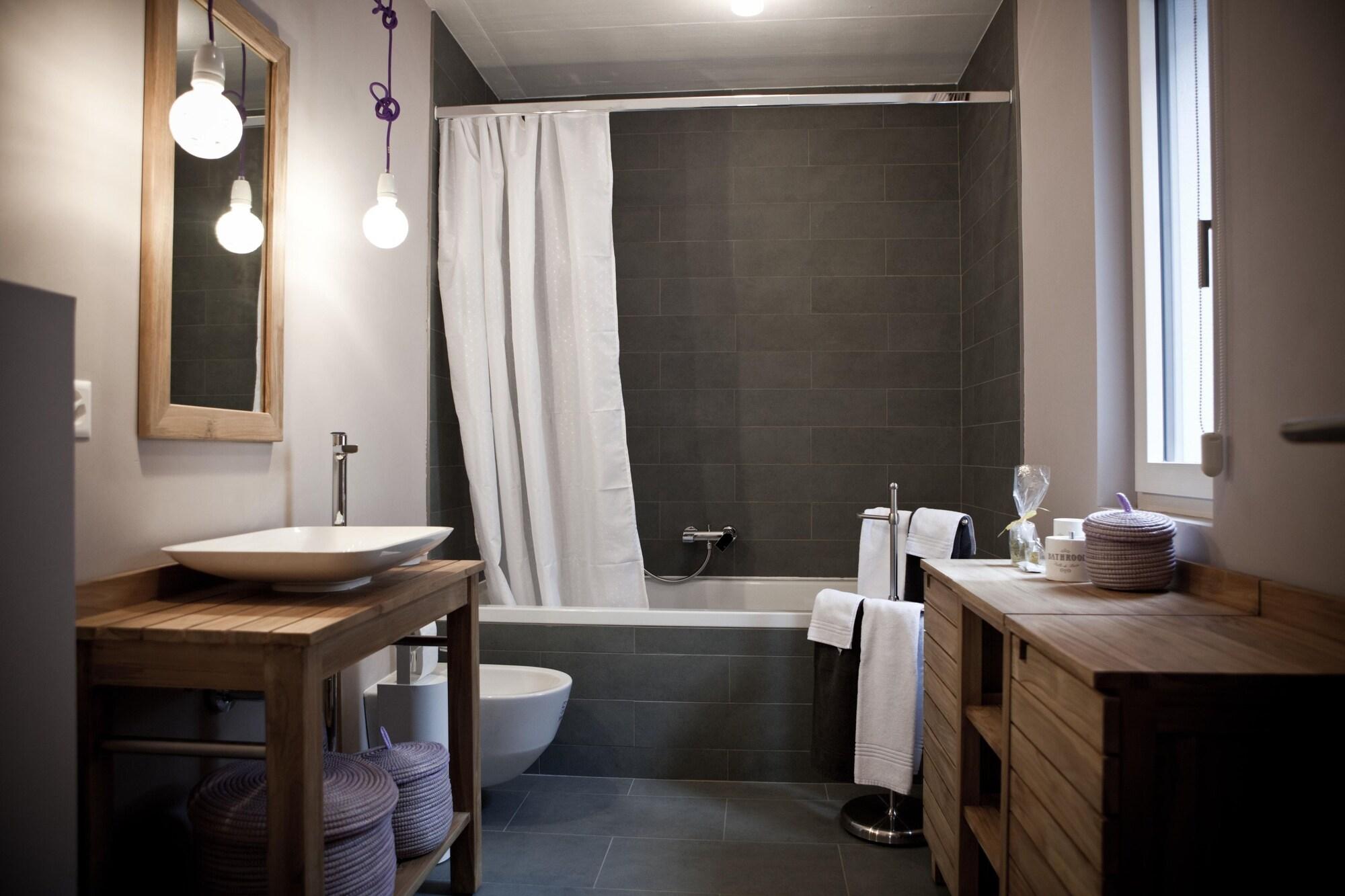 Le Coq Chantant - Saint-Livres by null