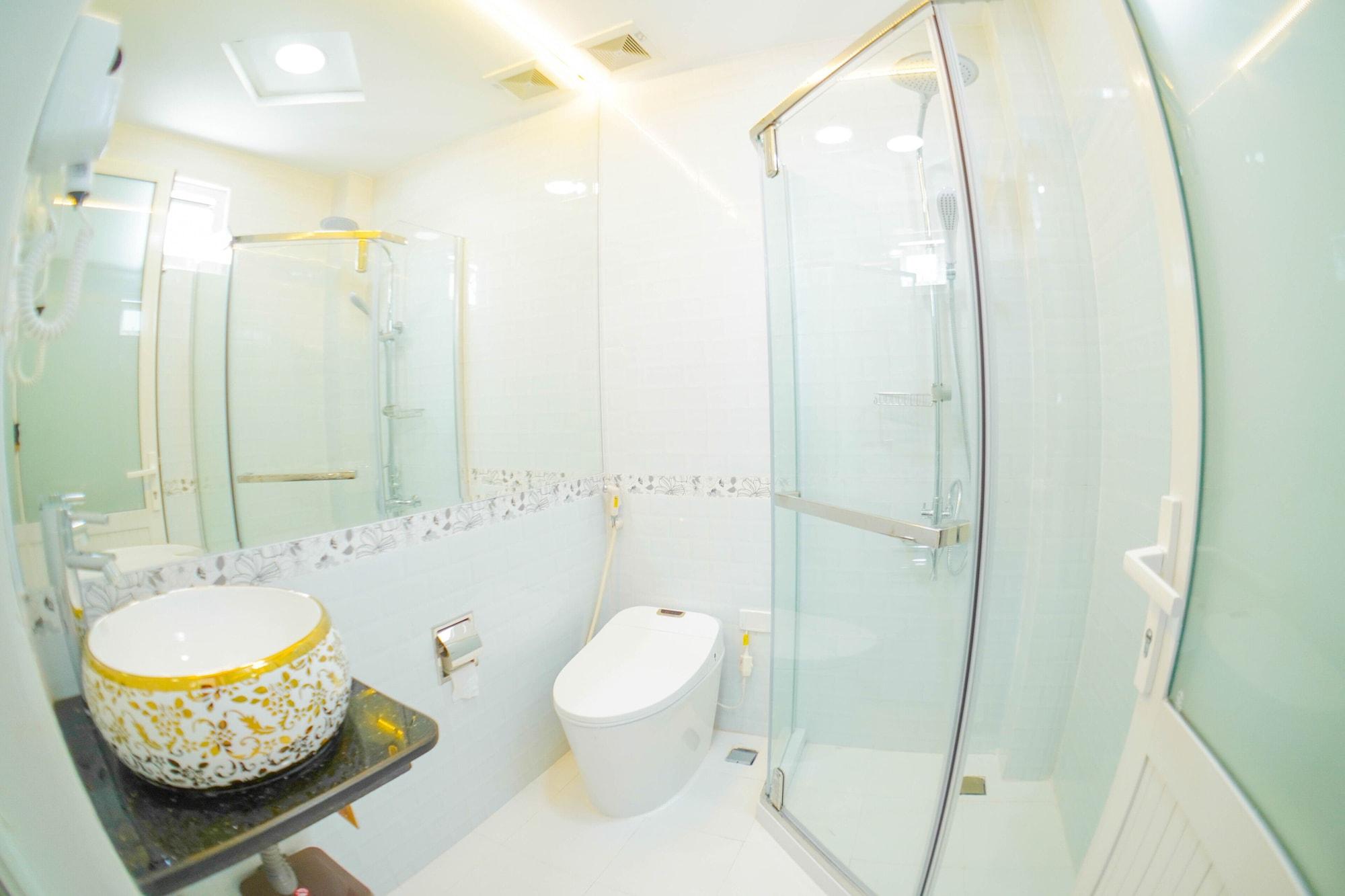 Hai Van Luxury Hotel