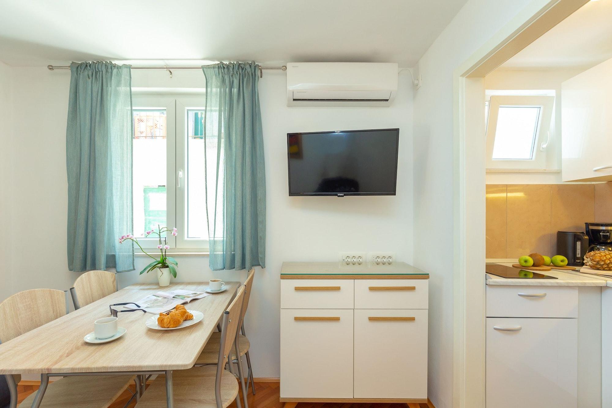 Apartment Colette